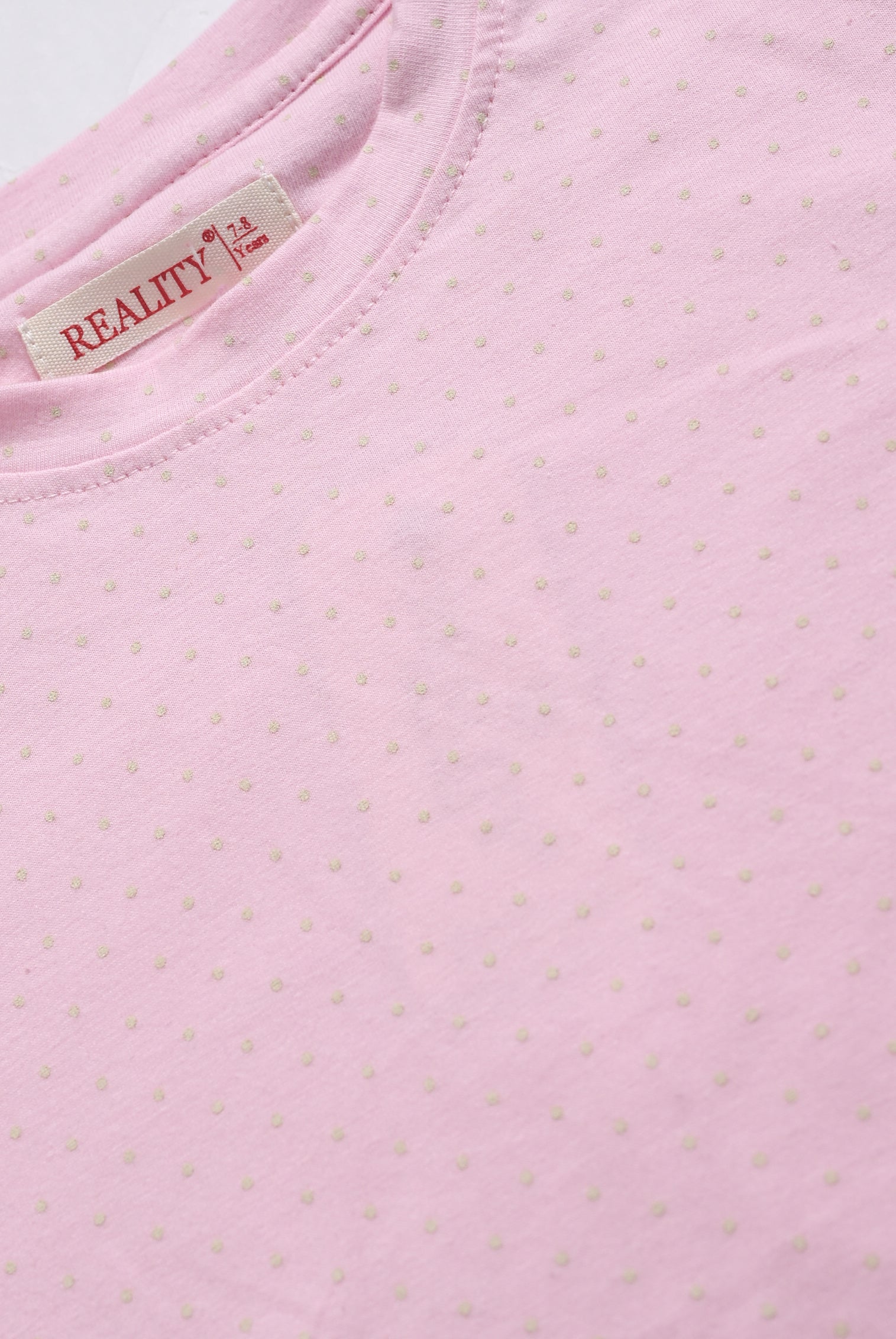 GRAPHIC LIGHT PINK TEE Reality