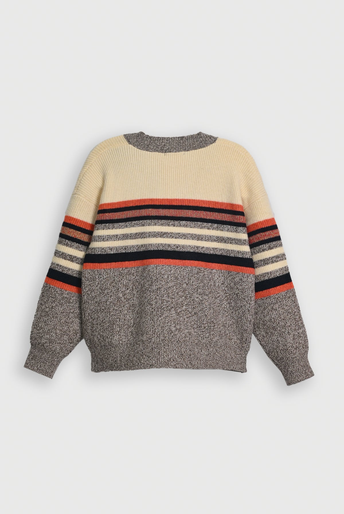 LADIES GRAY SWEATER Reality