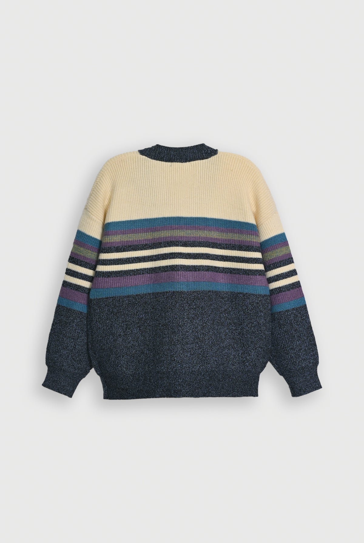 LADIES BLUE SWEATER Reality