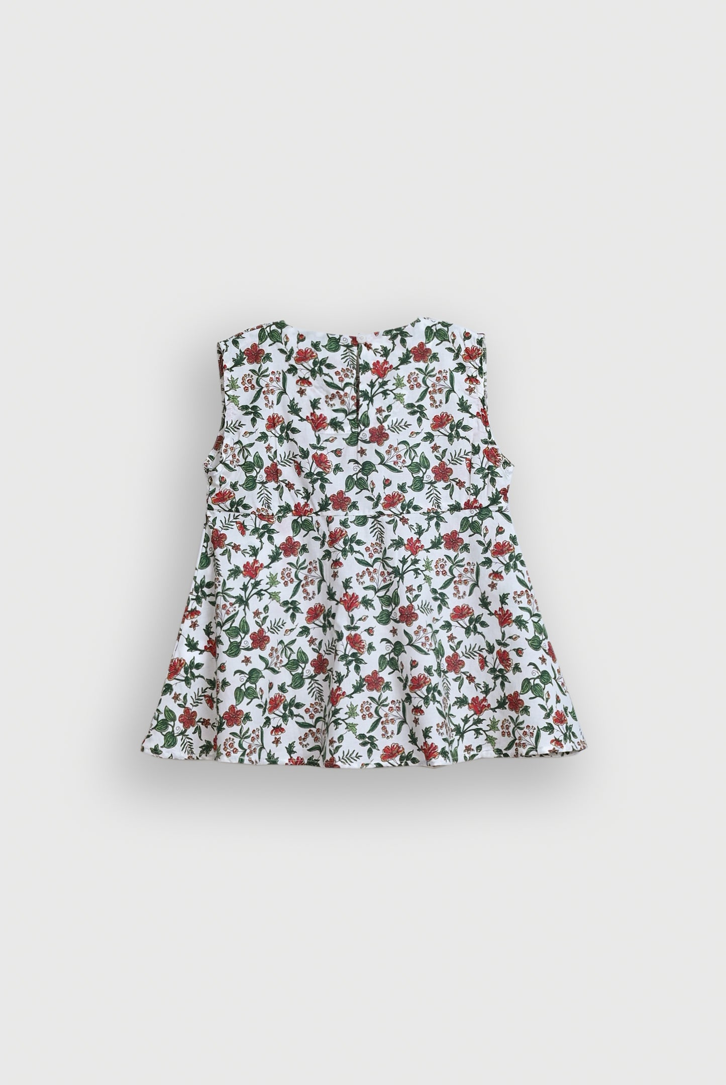 SUNNY GREEN DOODLE Reality