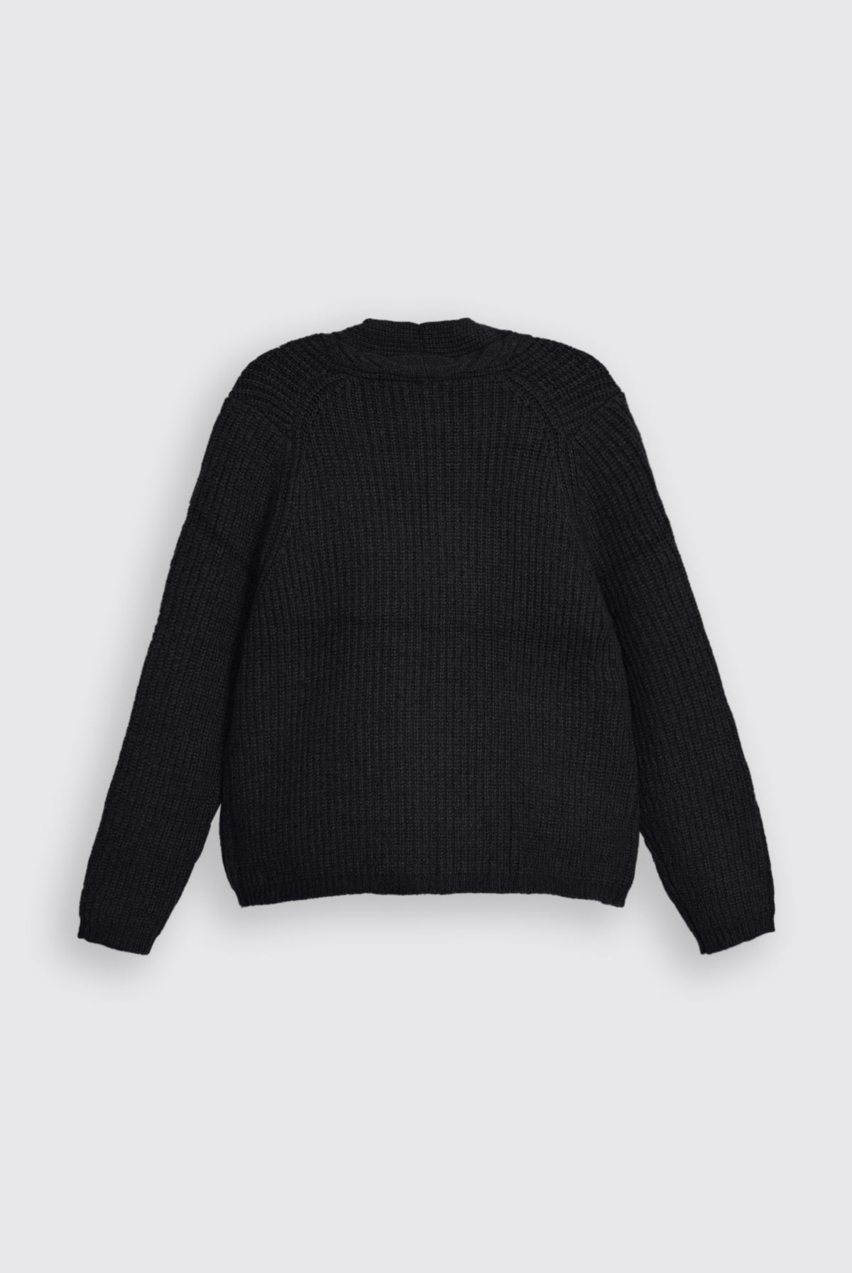 NAVY SWEATER Reality