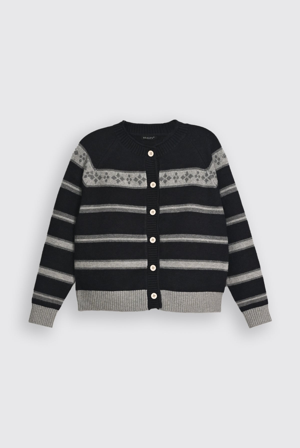 NAVY SWEATER Reality