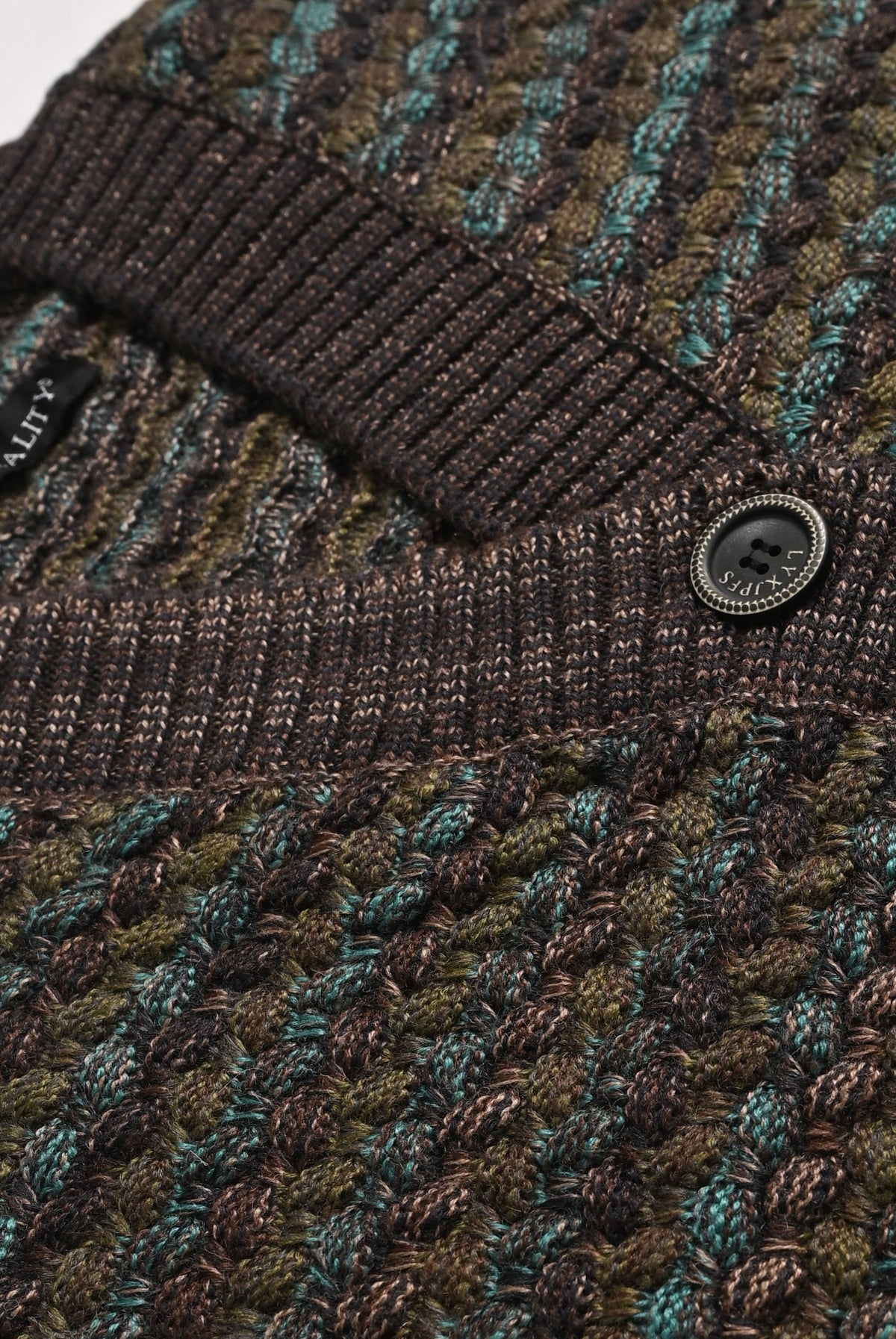 LADIES GREEN SWEATER Reality