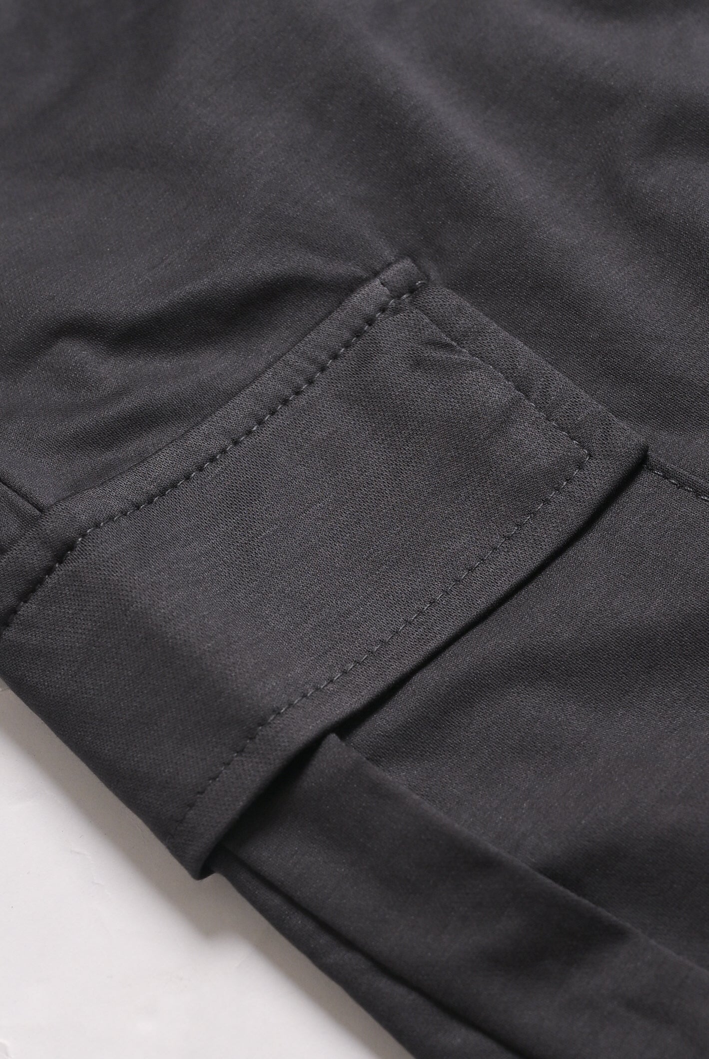 SIX POCKET DARK GRAY TROUSER