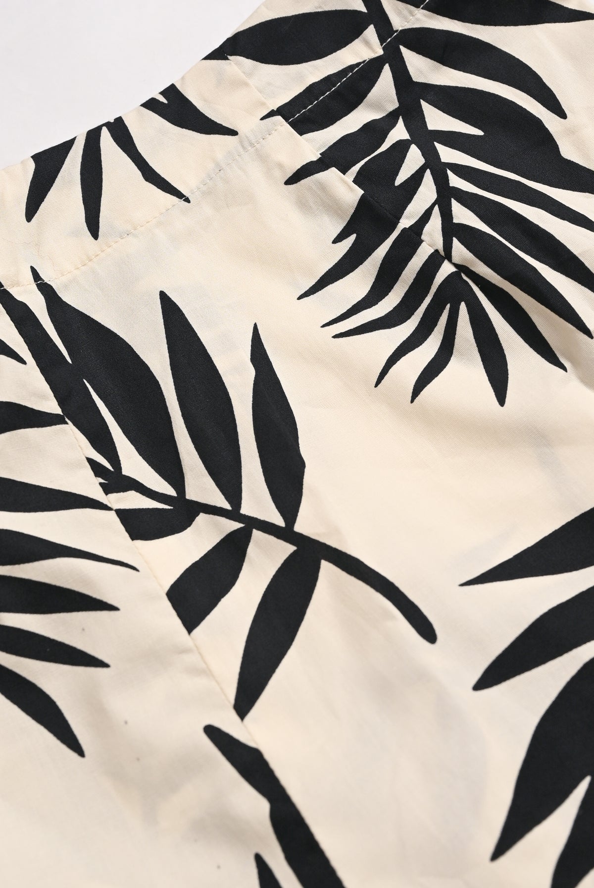 MONO CHROME PRINTED skin SUIT Reality