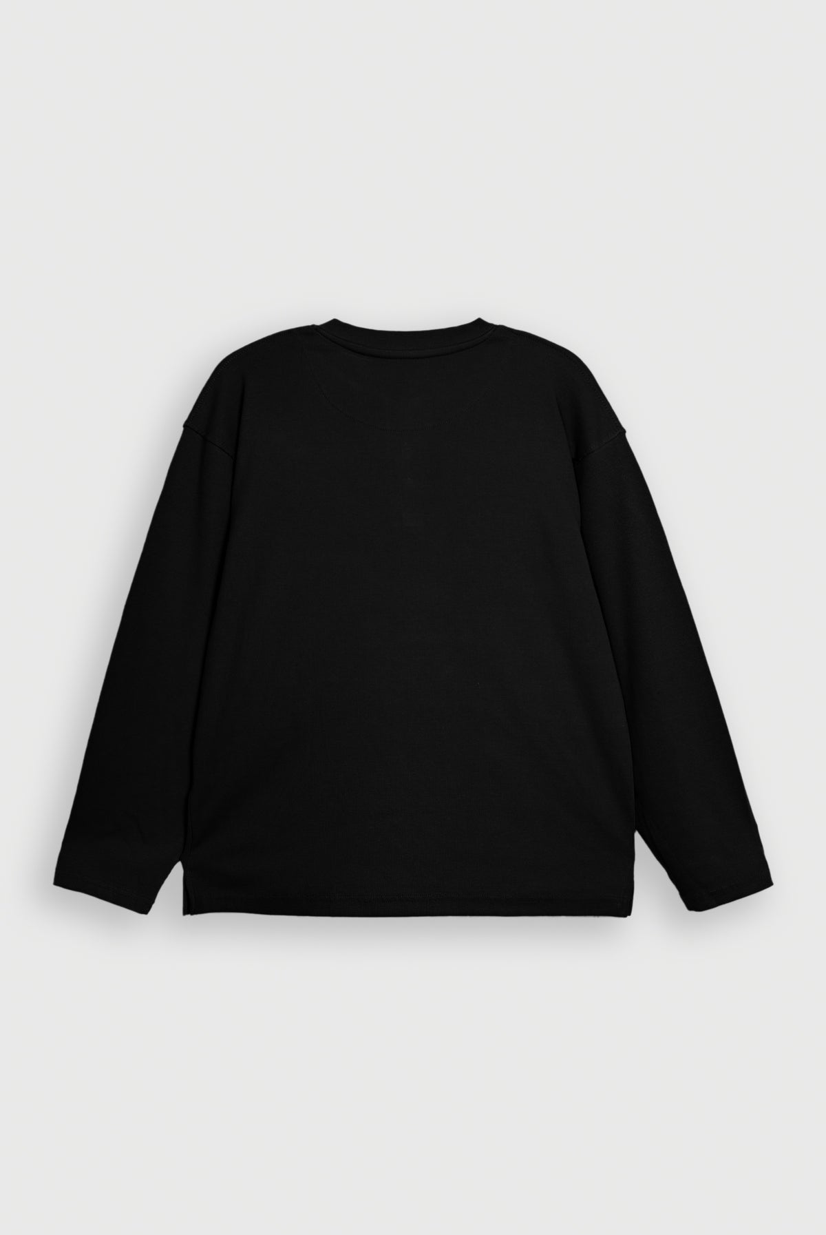 HENLEY NECK black TEE