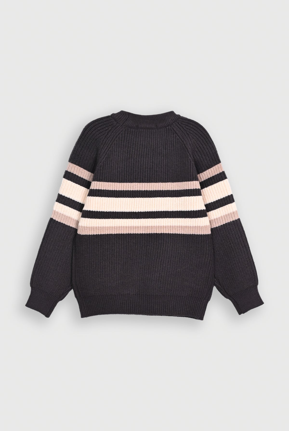CHARCOAL SWEATER Reality