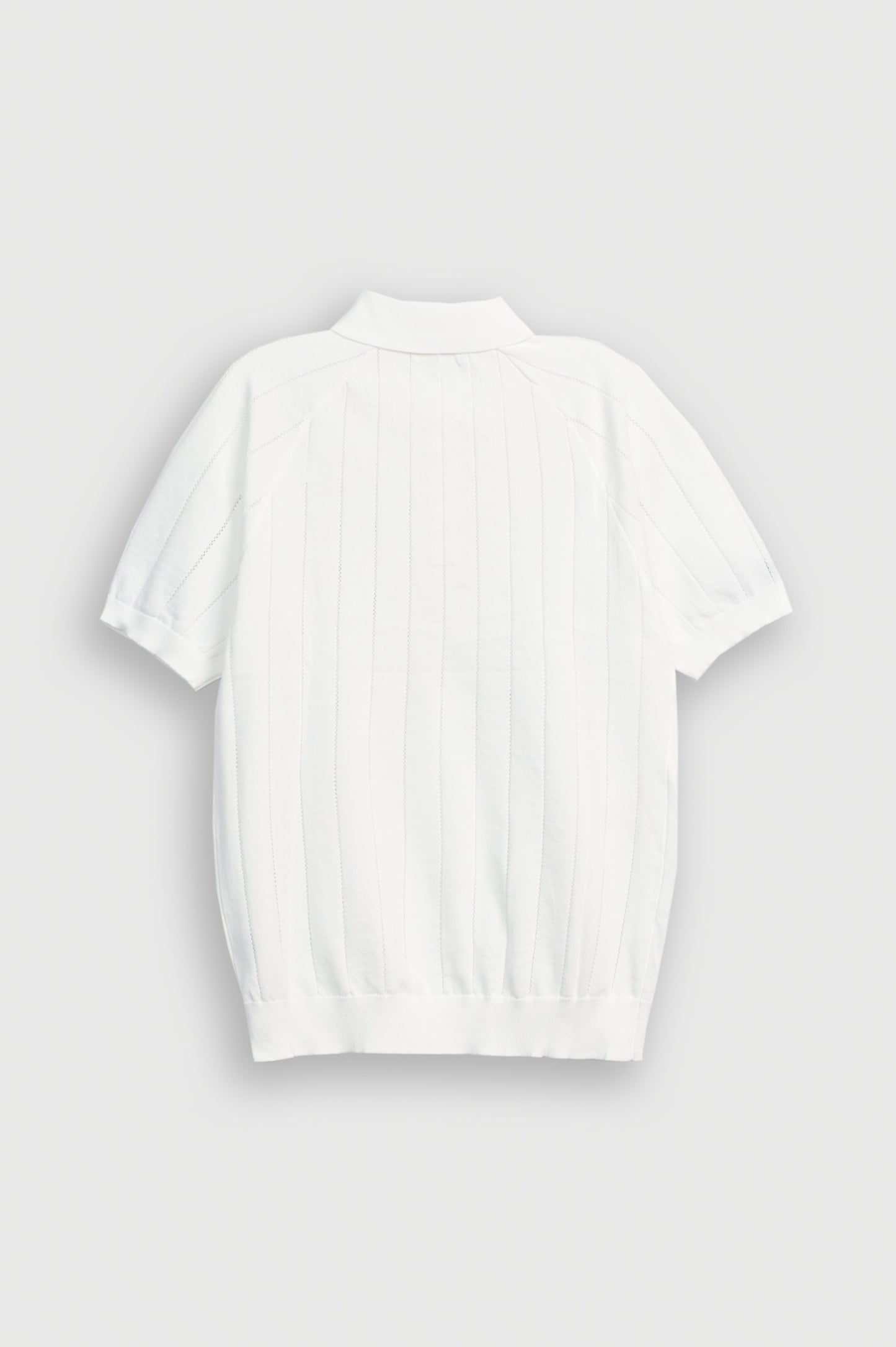 IMPORTED KNITTED WHITE POLO Reality