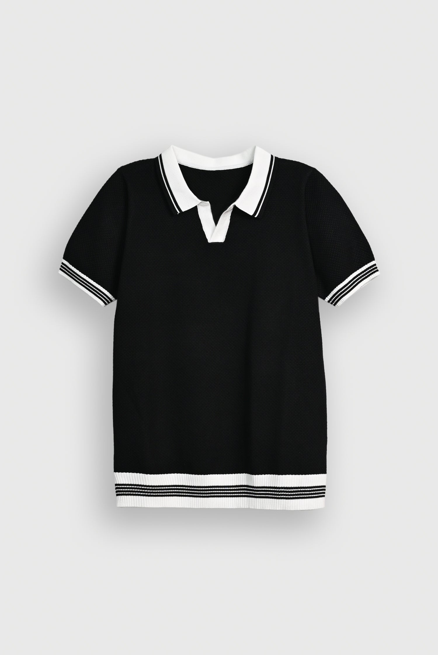 PREMIUM KNITTED BLACK POLO Reality