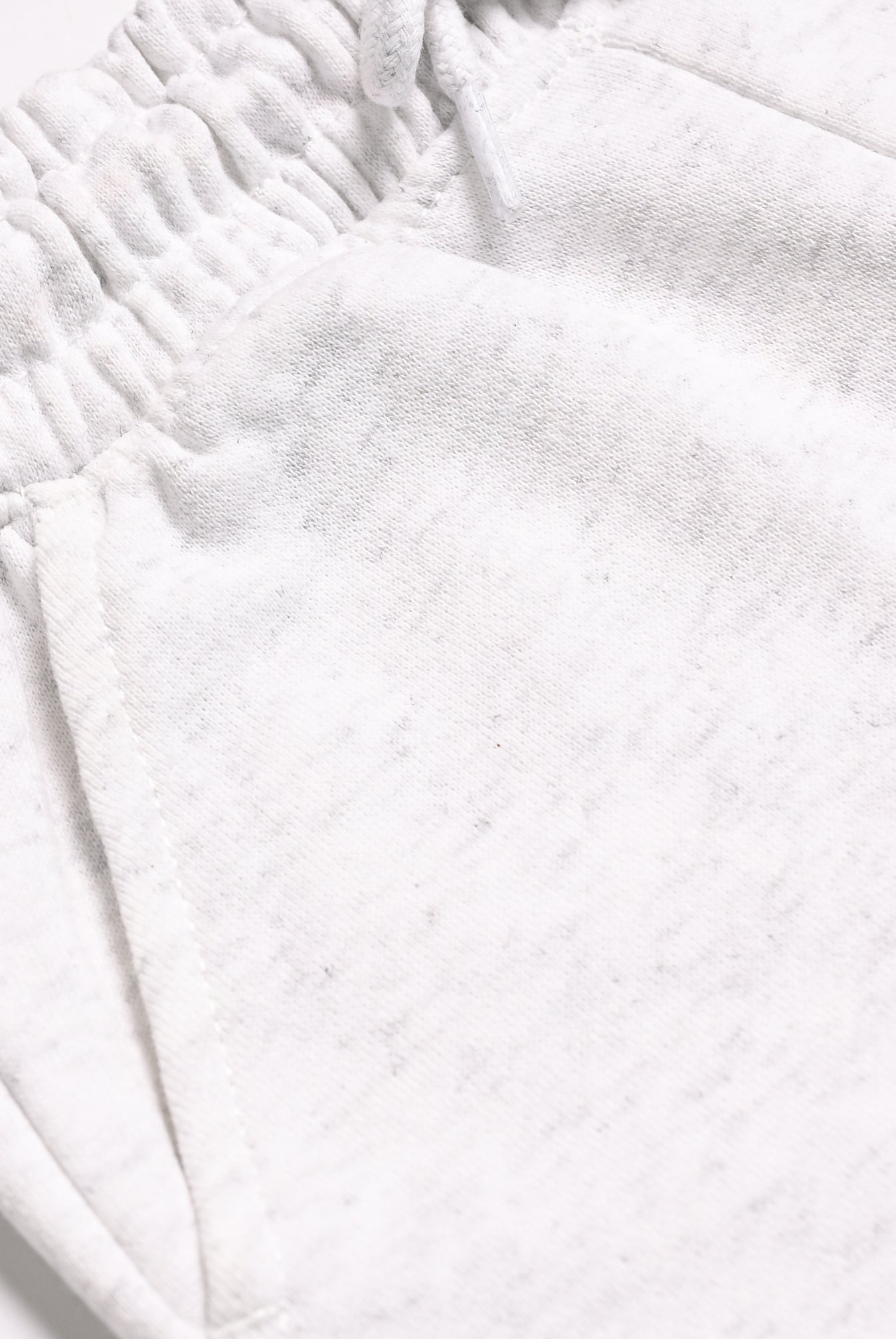 KIDS OFF WHITE SHORTS Reality