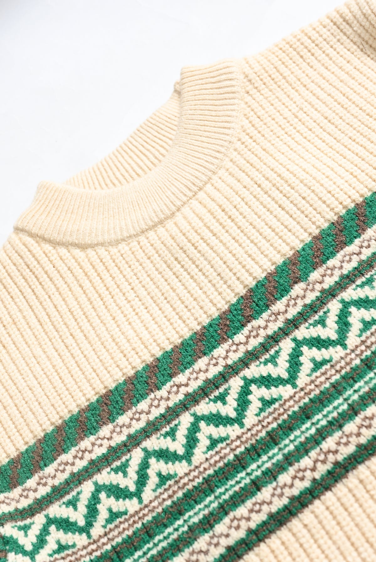 CREAM SWEATER Reality