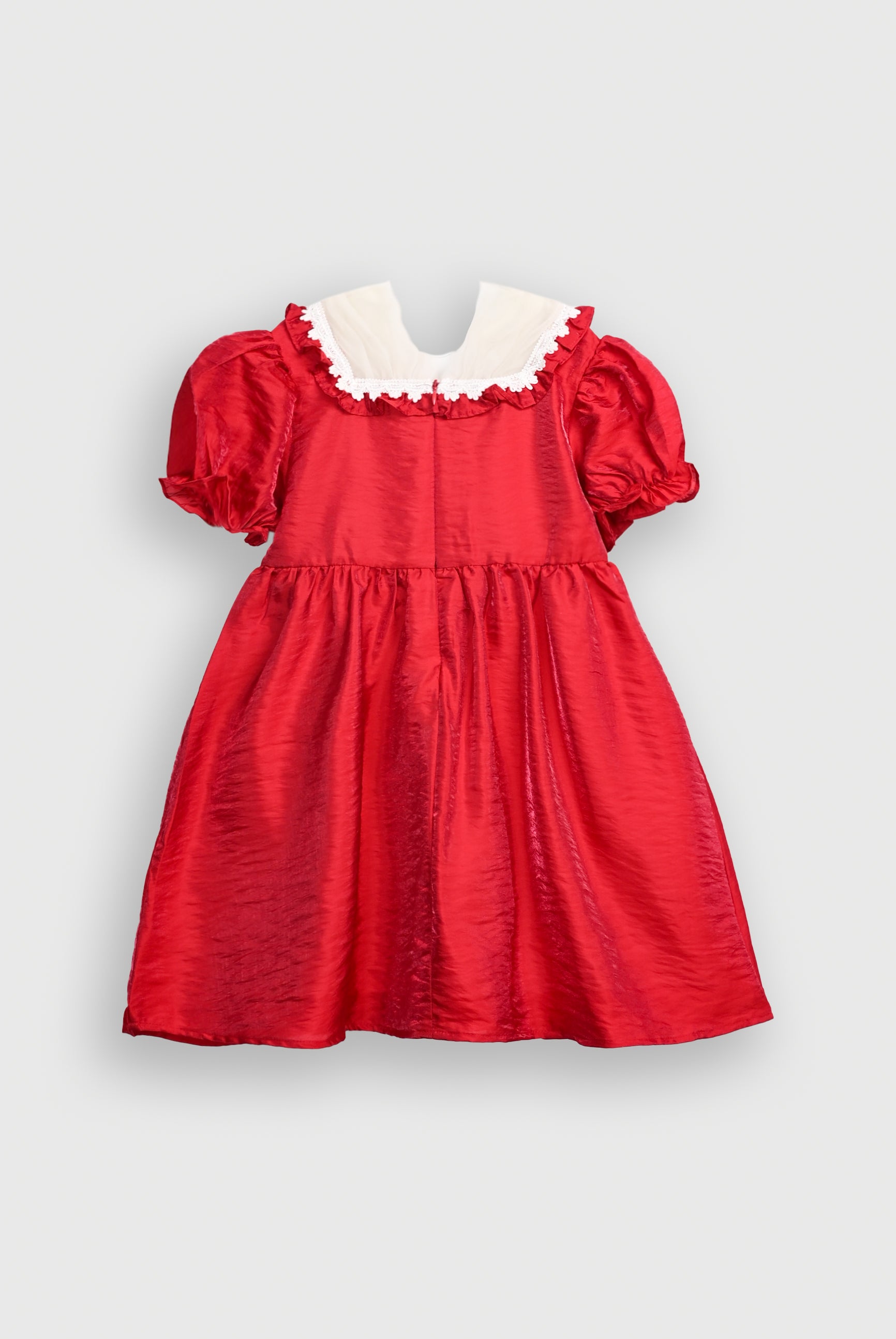 GIRLS RED FROCK Reality