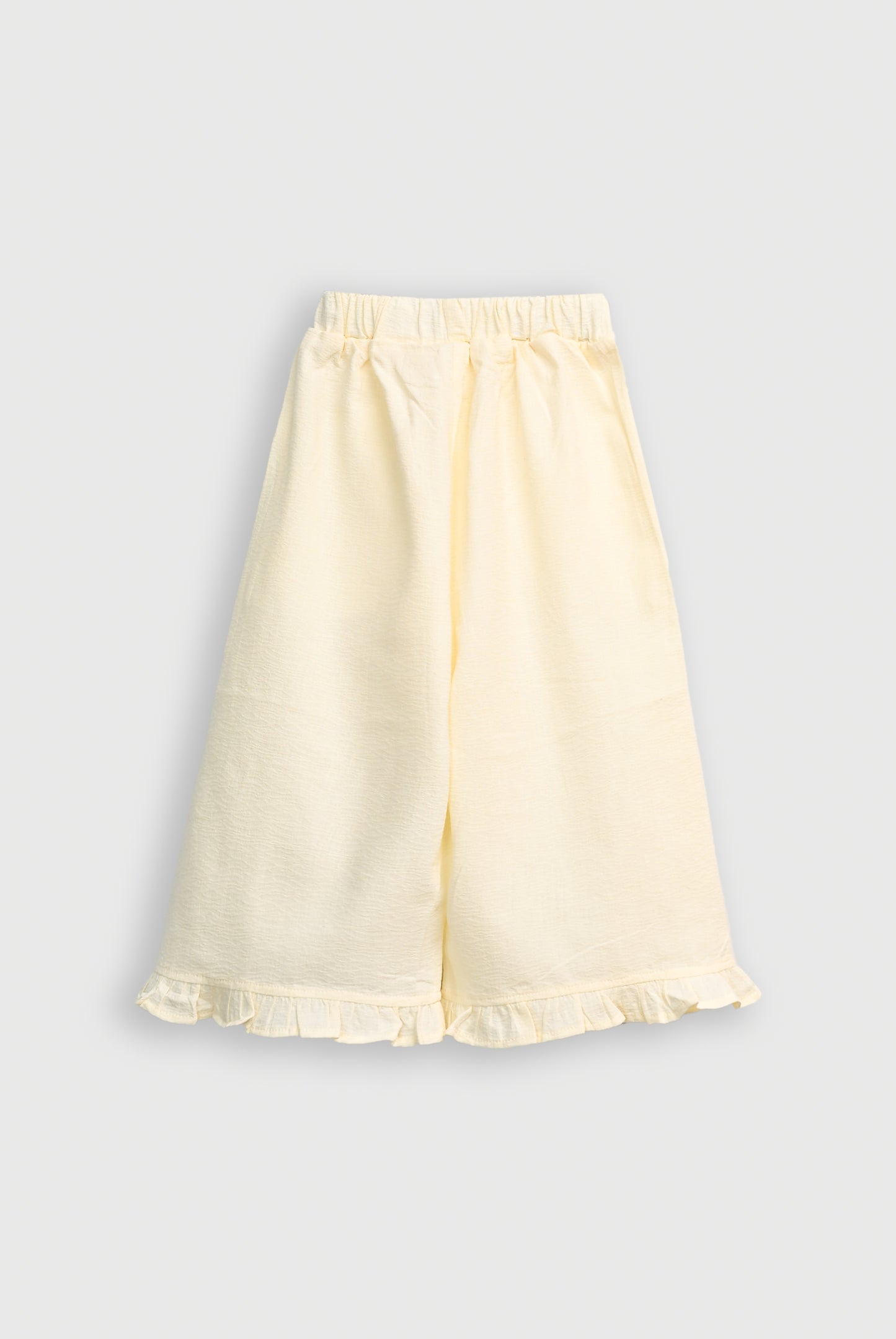 CREAM CO-ORD SUIT Reality