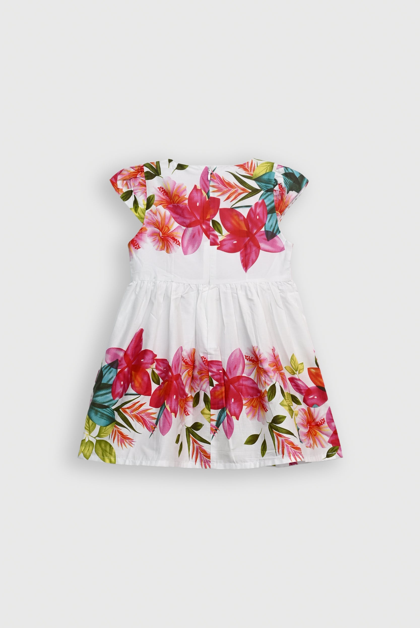 GIRLS WHITE FROCK Reality