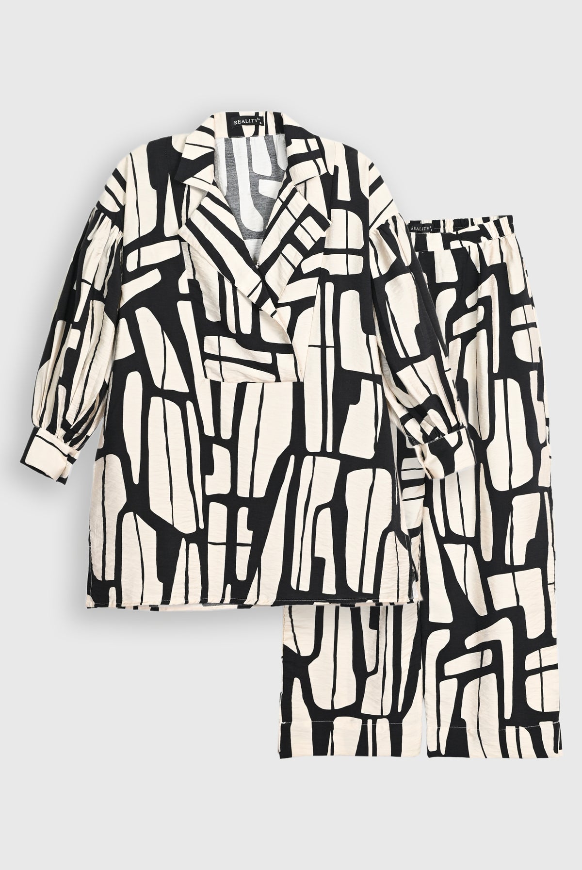 SKIN & BLACK CO-ORD SUIT Reality