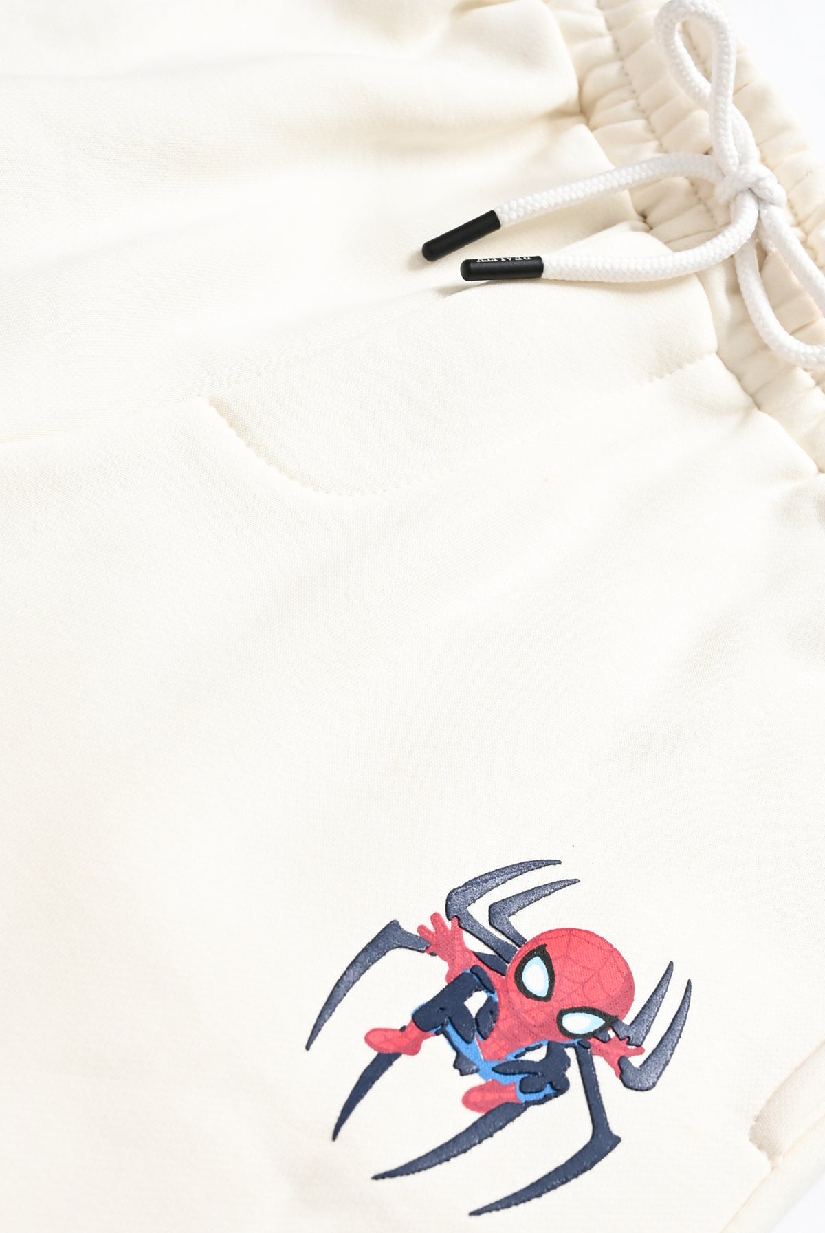 SPIDER MAN FLEECE WHITE TROUSER Reality