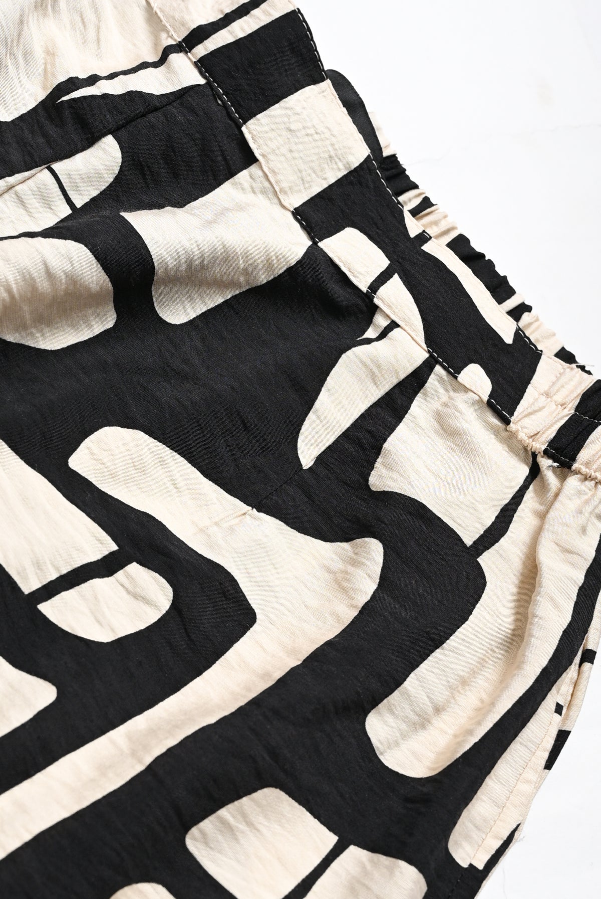 SKIN & BLACK CO-ORD SUIT Reality