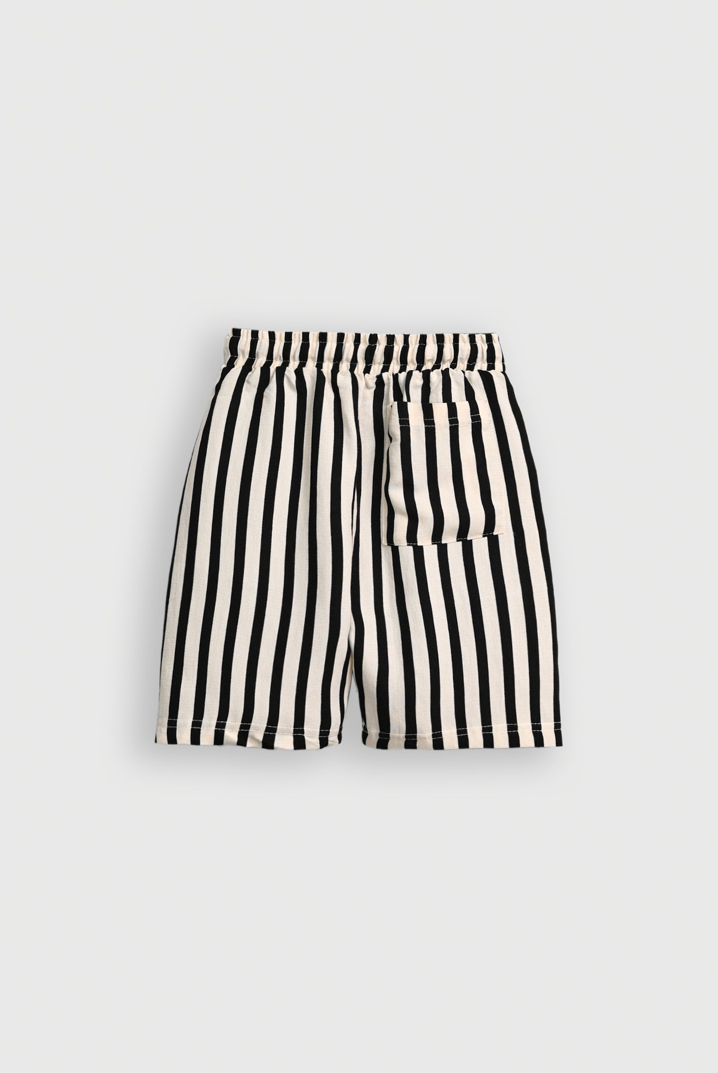 KIDS CREAM SHORTS Reality