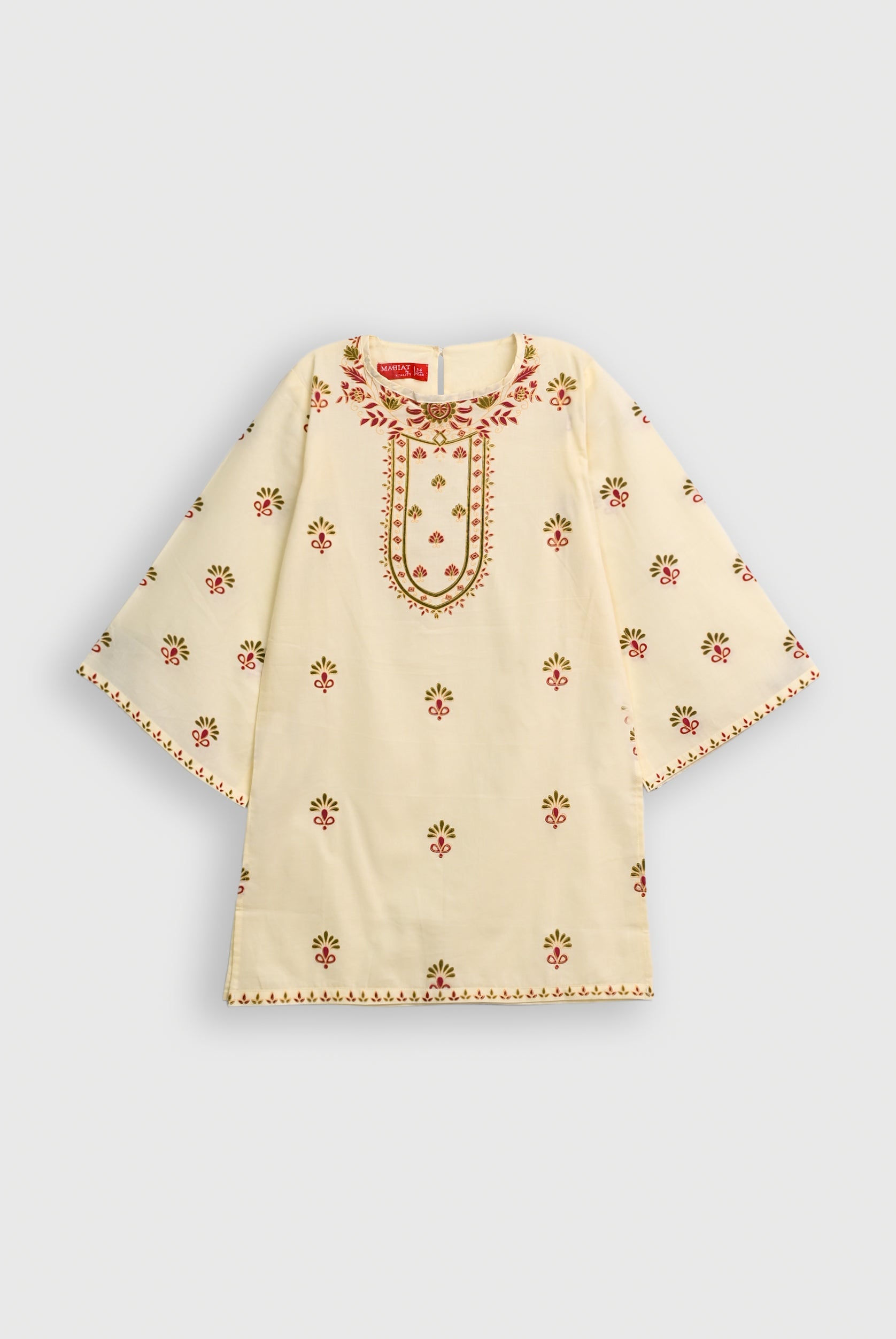 2 piece MEHER-E-GULL CREAM SUIT Reality
