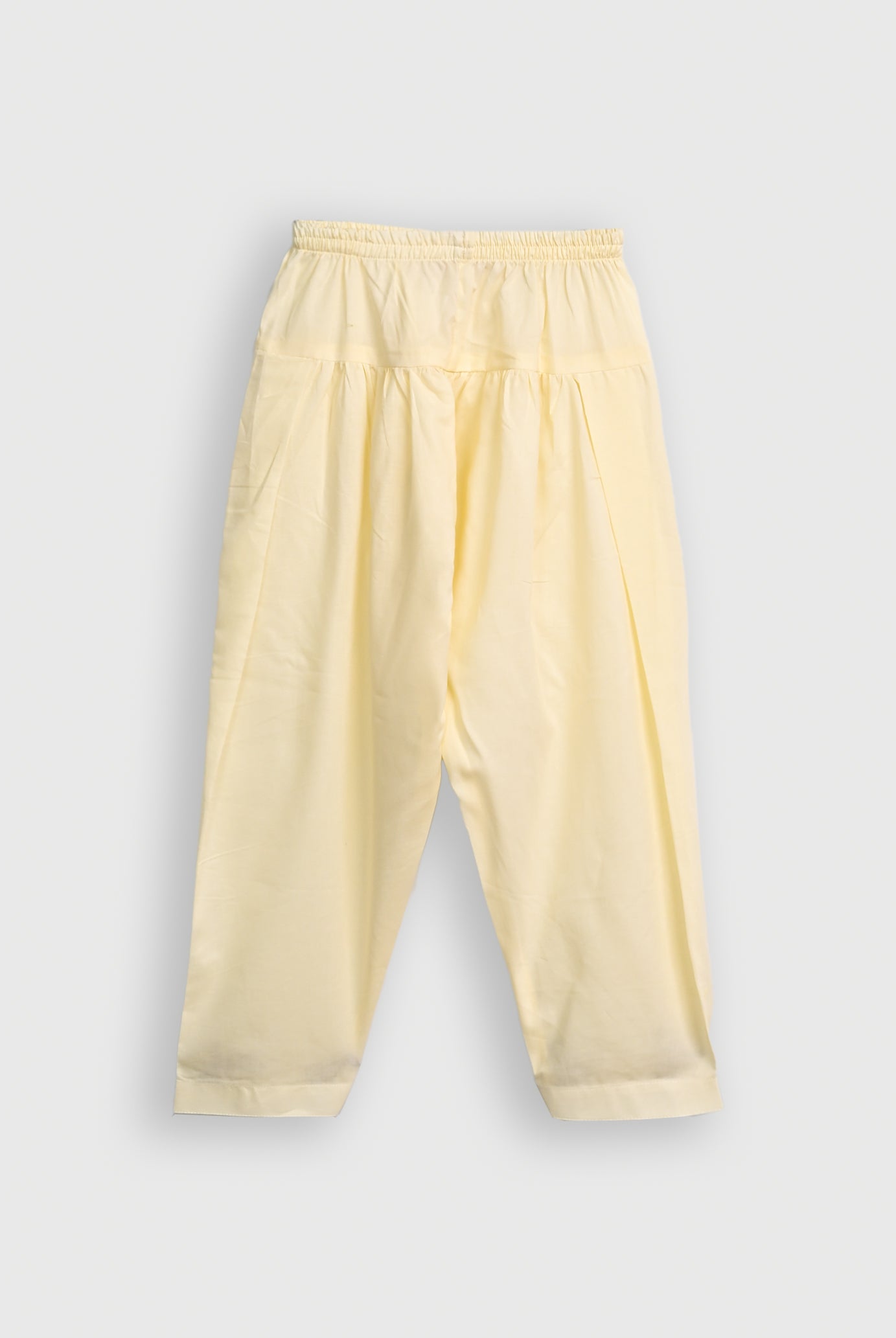 2 piece MEHER-E-GULL CREAM SUIT Reality
