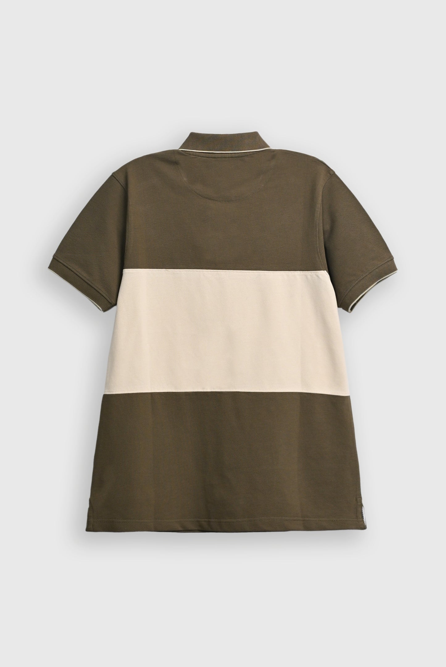 MEN LIGHT OLIVE POLO Reality