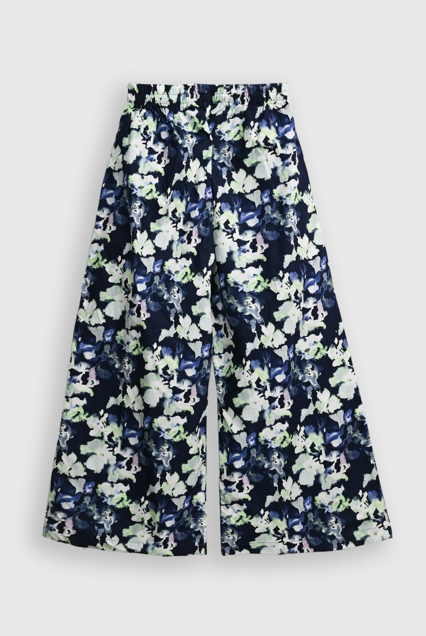 BLUSH BOTANICAL NAVY CO-ORD Reality