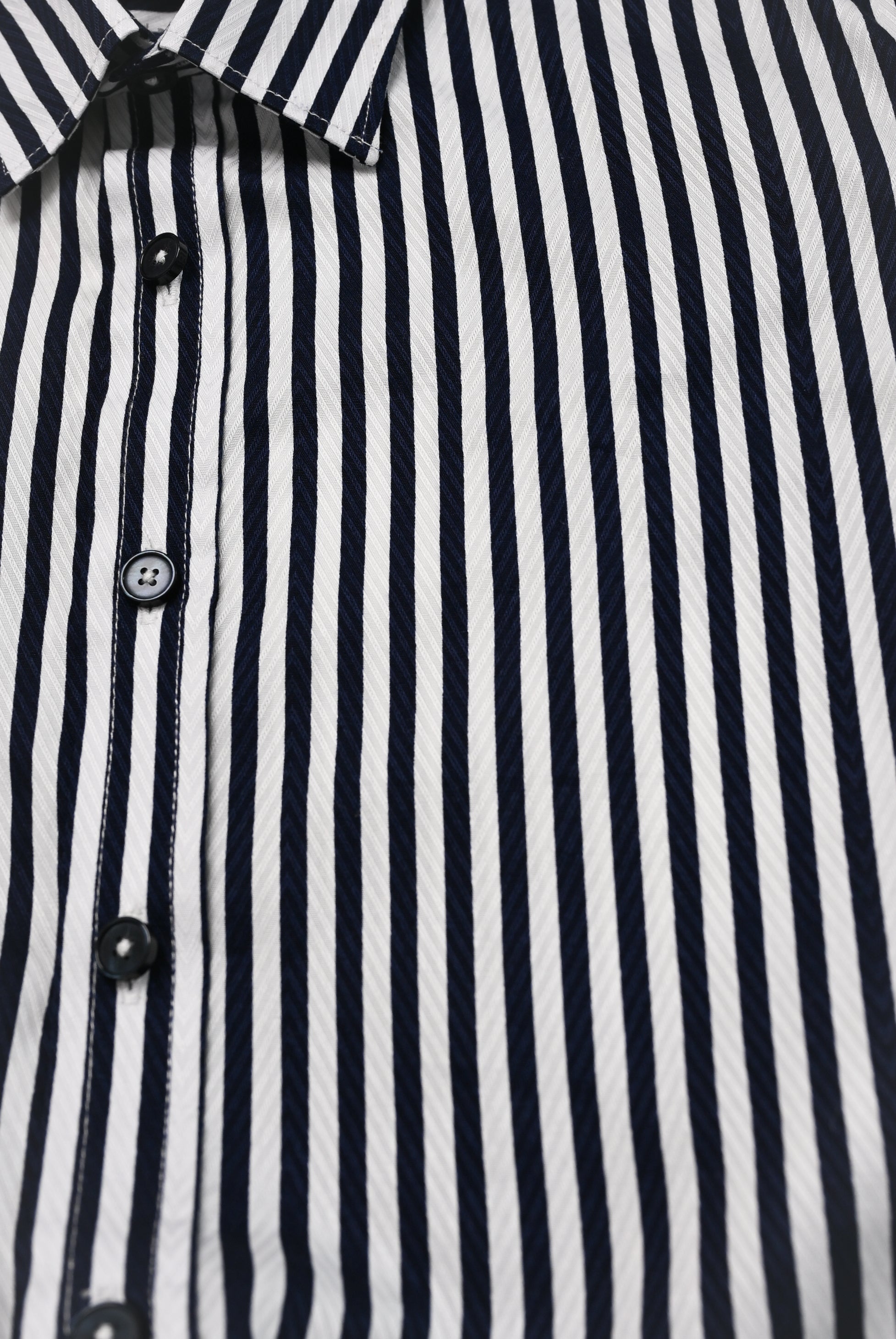 MEN CASUAL LIGHT NAVY SHIRT Reality