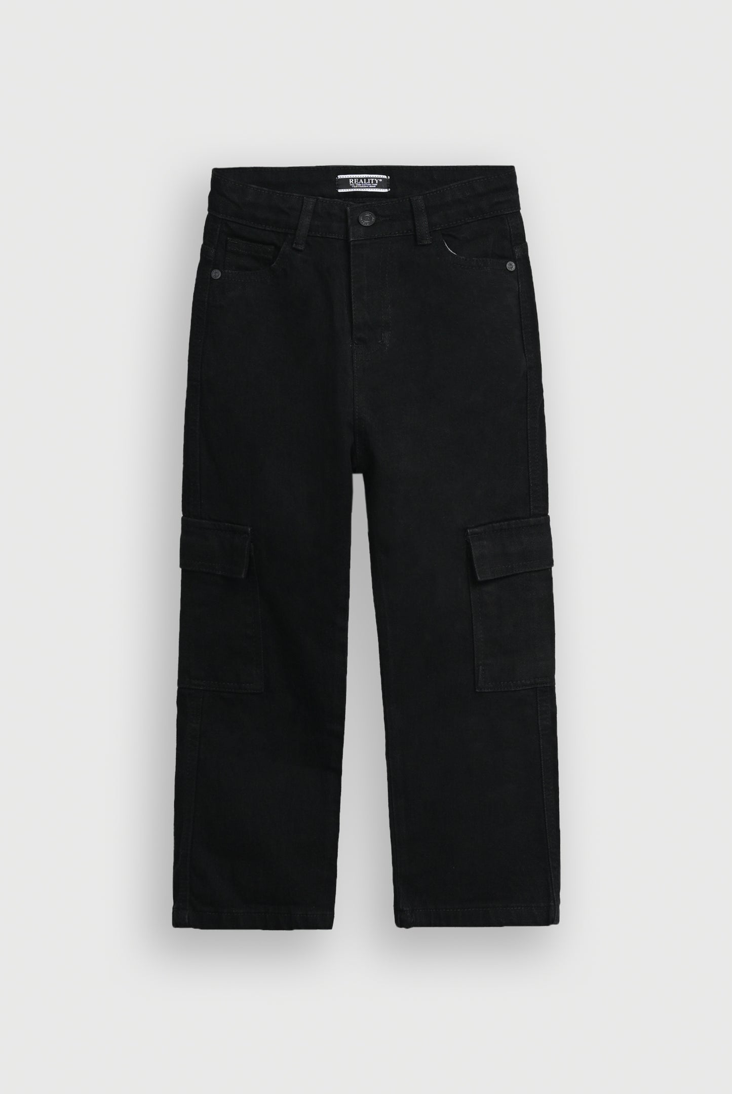LOOSE FIT BLACK DENIM Reality