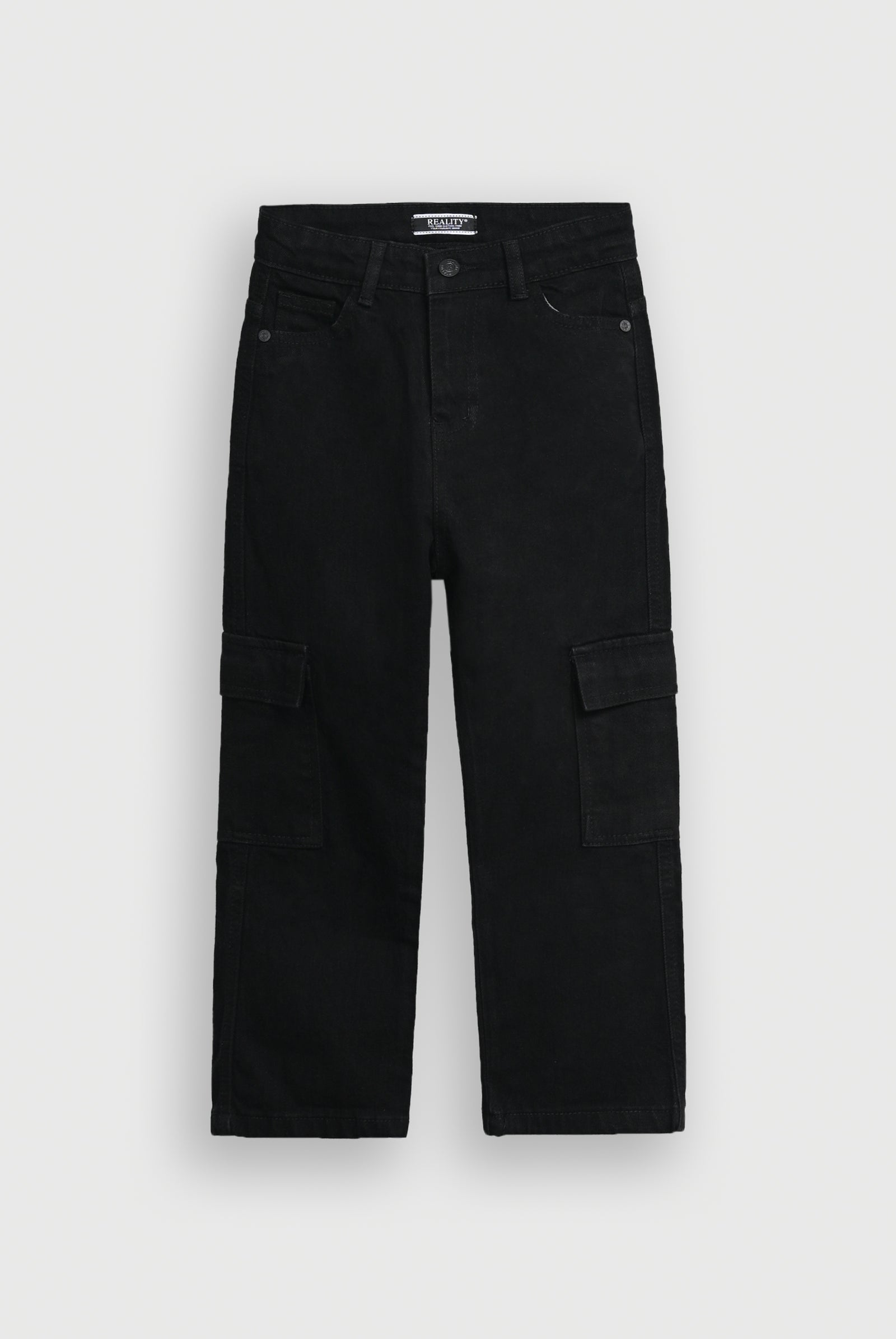 LOOSE FIT BLACK DENIM Reality