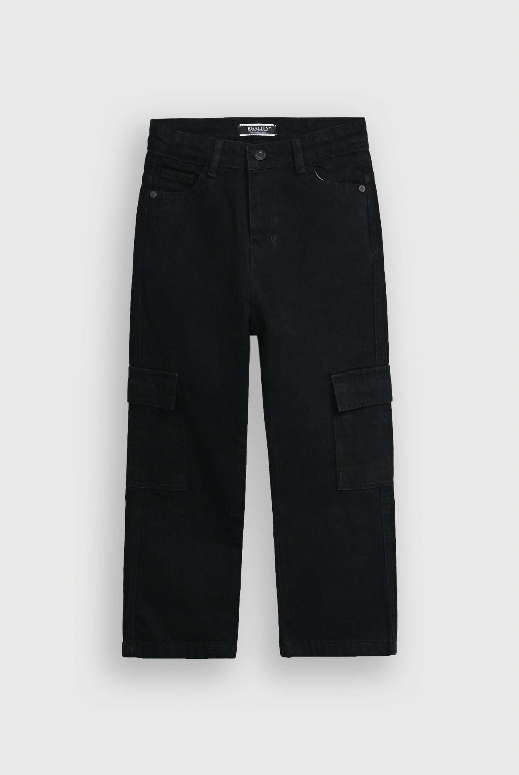 LOOSE FIT BLACK DENIM Reality