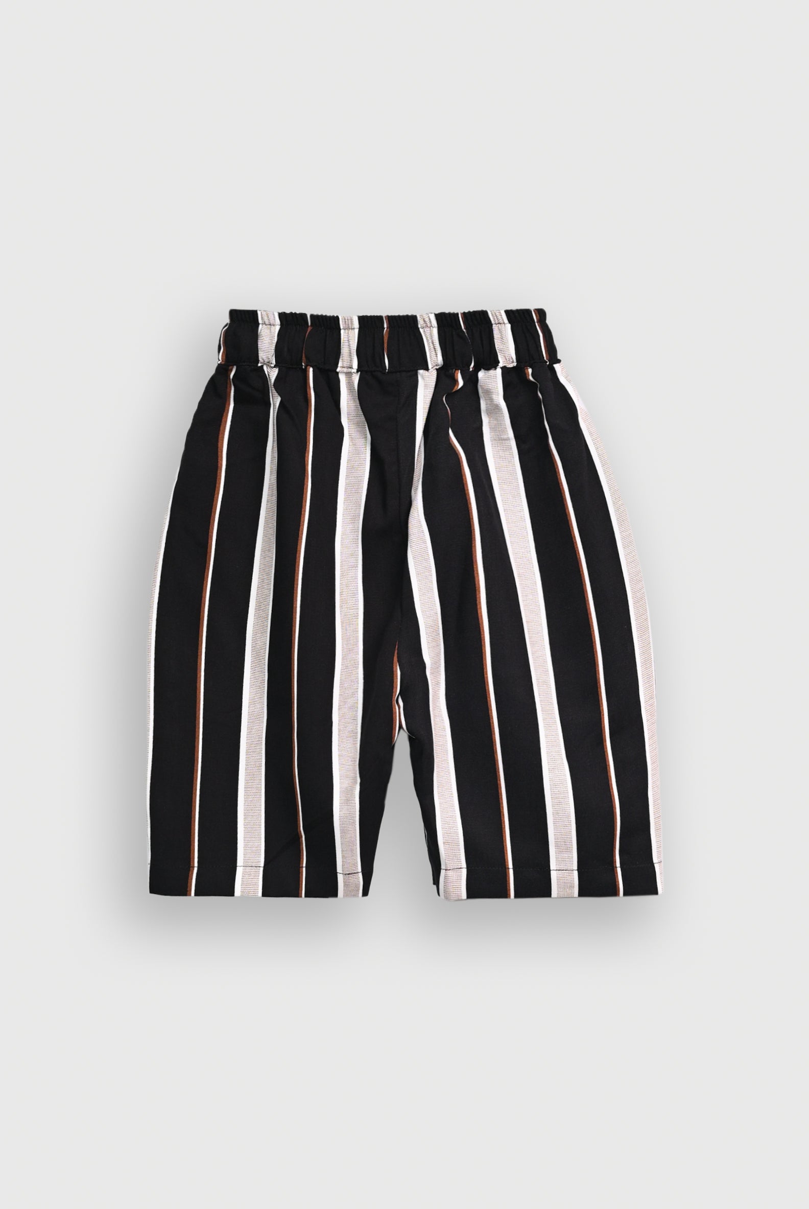 KIDS BLACK SHORTS Reality