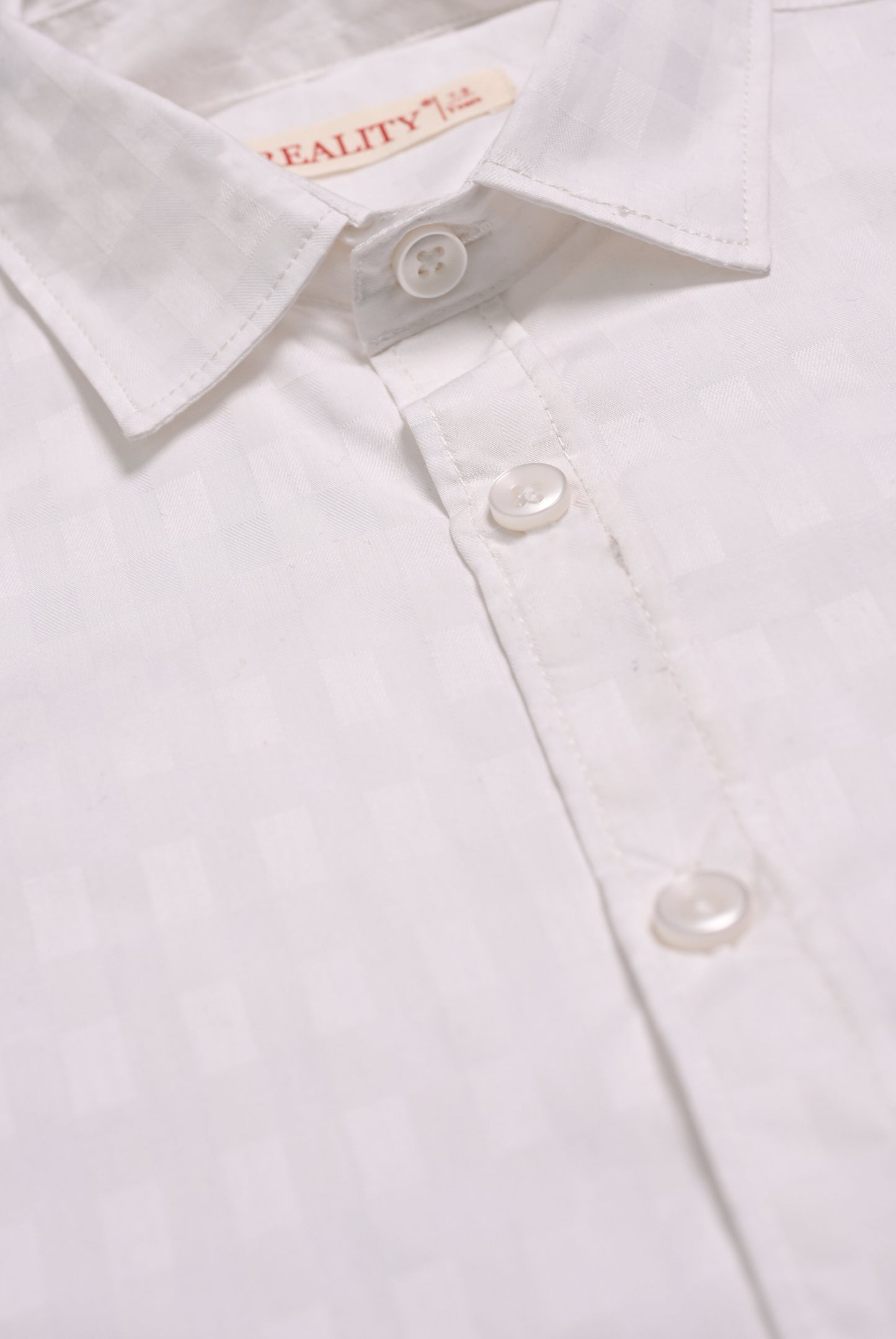 LIGHT WHITE CASUAL SHIRT Reality