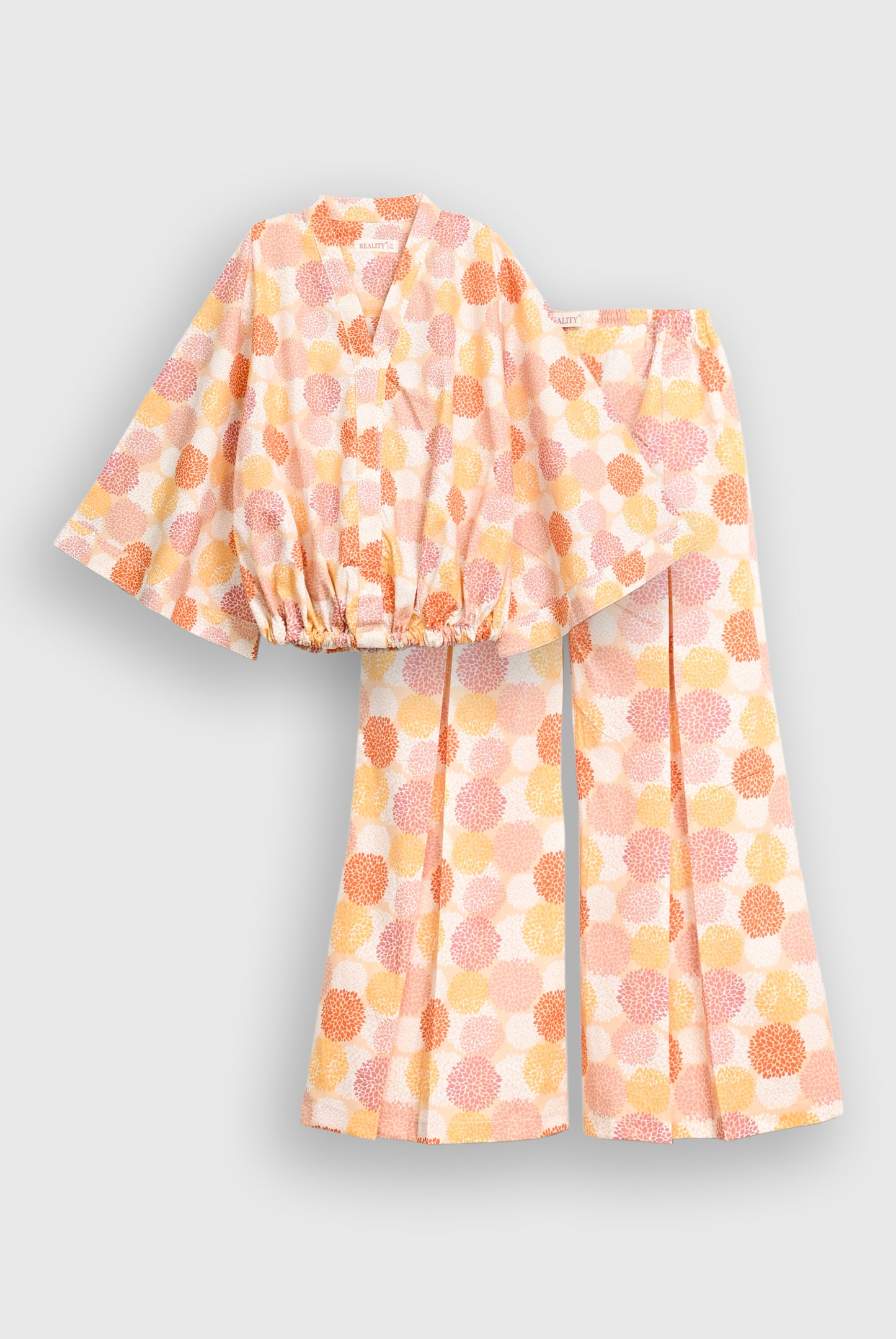 MAPLE MIST PEACH SUIT Reality