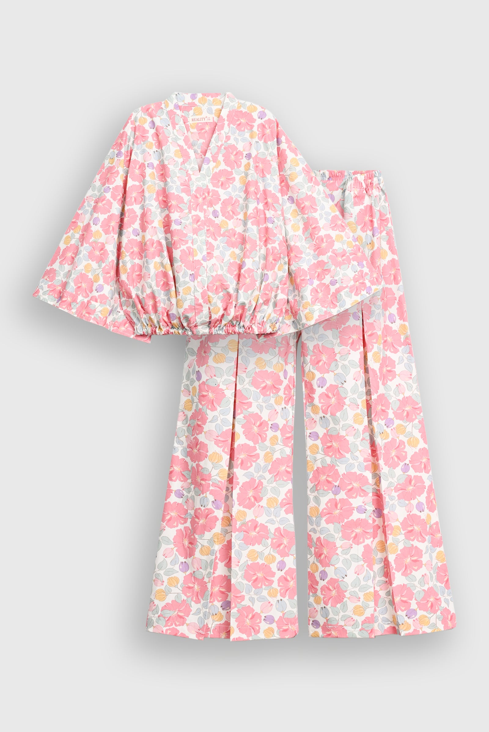 MAPLE MIST PINK SUIT Reality