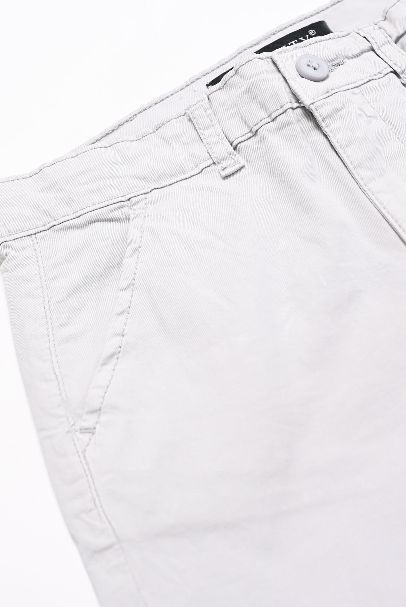 BOYS LIGHT GRAY REGULAR FIT CHINOS PANT Reality