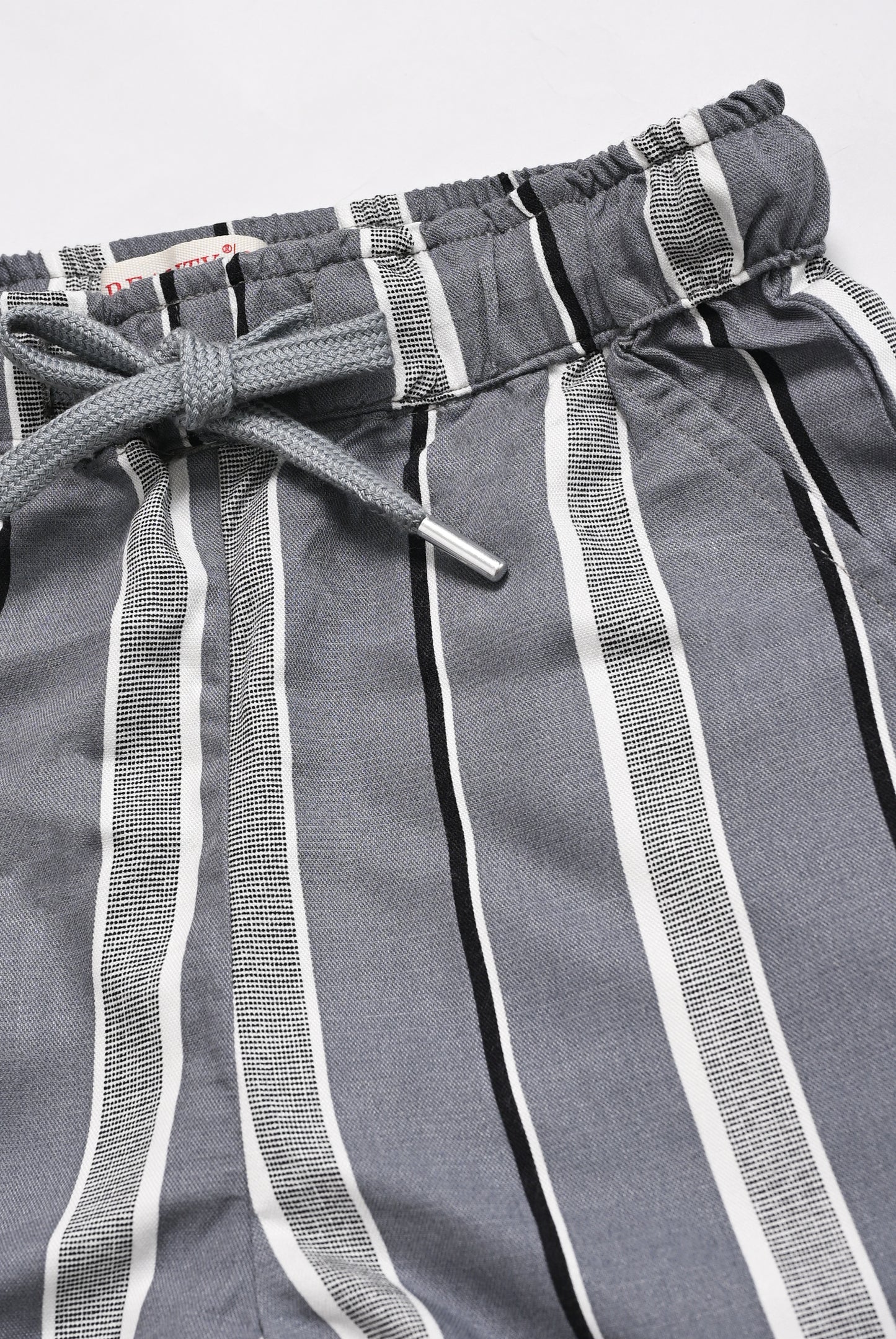 BOYS GRAY SHORTS Reality
