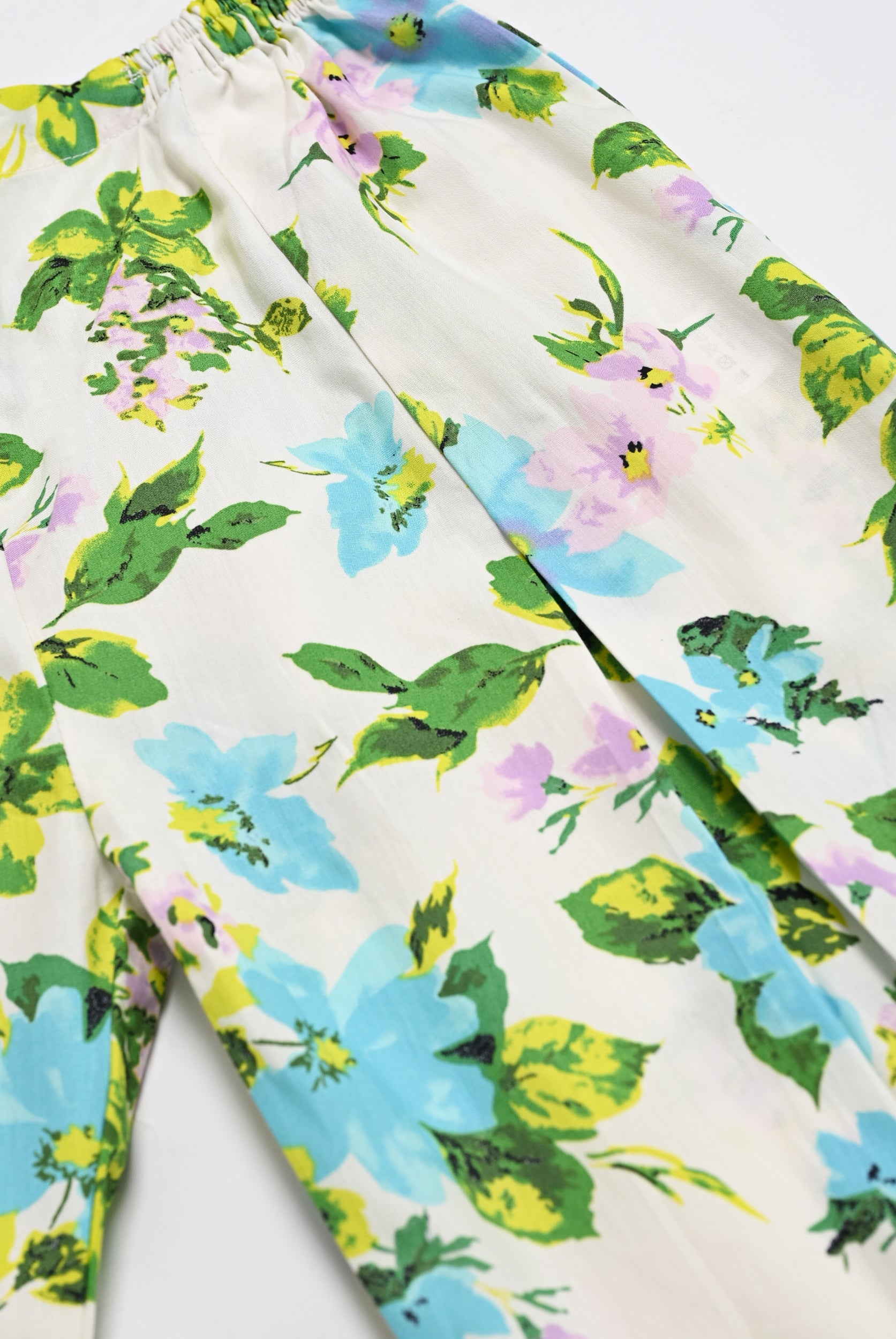 MAPLE MIST SKY SUIT Reality