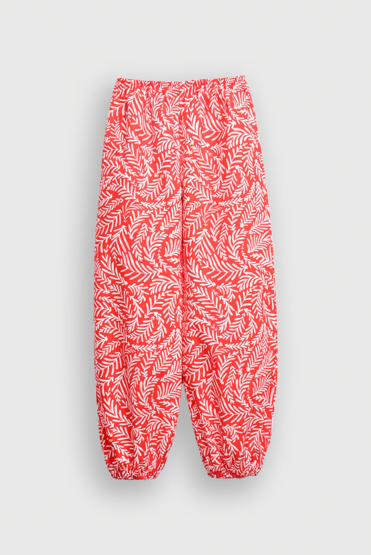 NOMADIC MUSE RED SUIT Reality