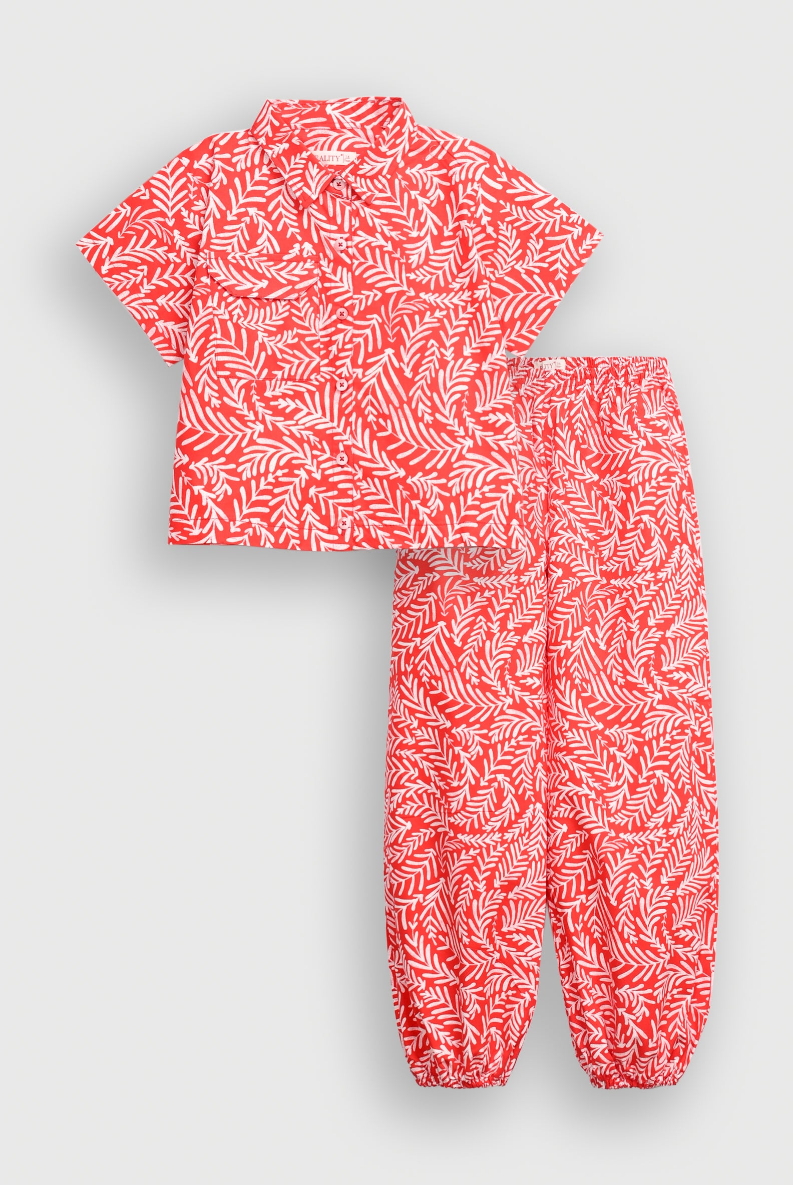 NOMADIC MUSE RED SUIT Reality