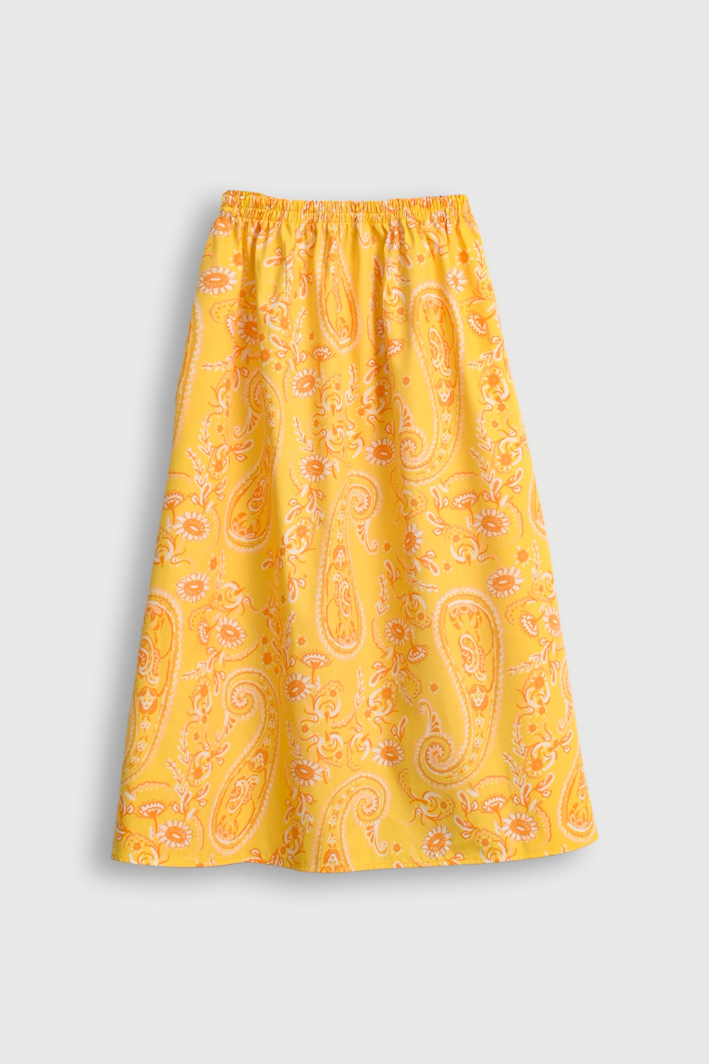 SUNNY YELLOW DOODLE Reality