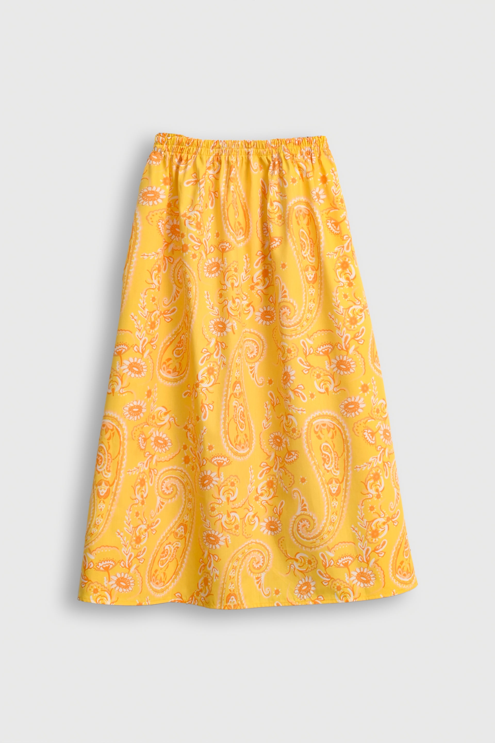 SUNNY YELLOW DOODLE Reality