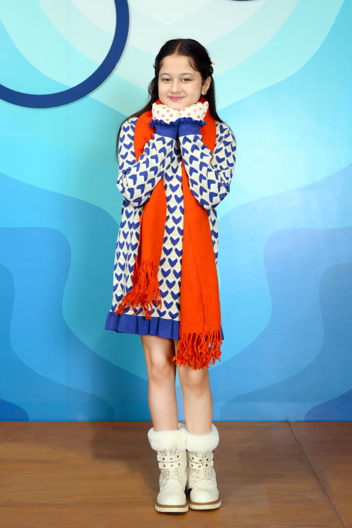 GIRLS BLUE SWEATER Reality