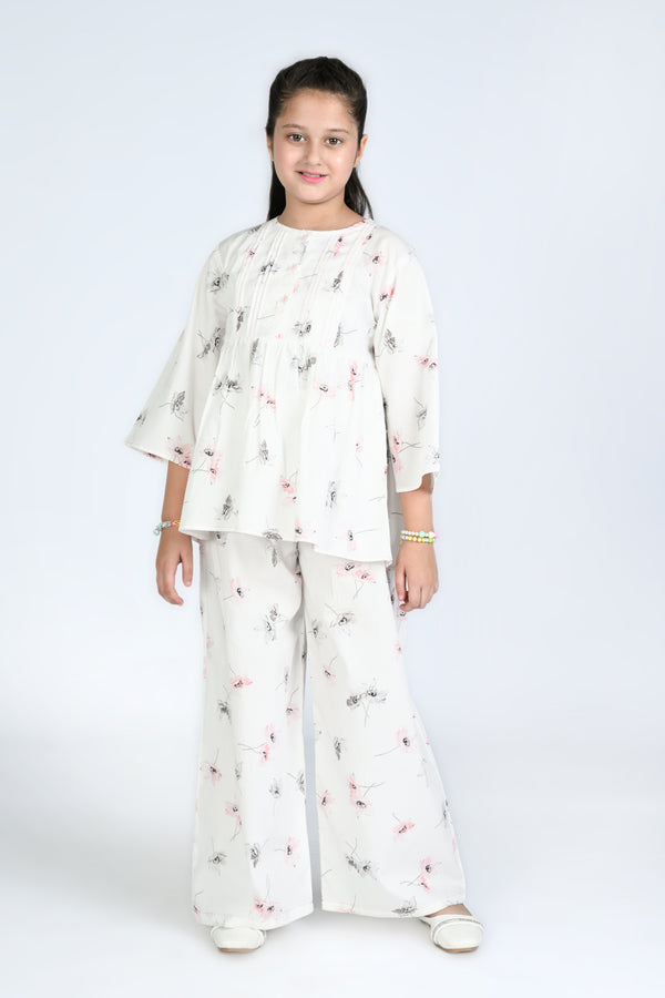 BLOSSOM HAZE OFF WHITE SUIT Reality