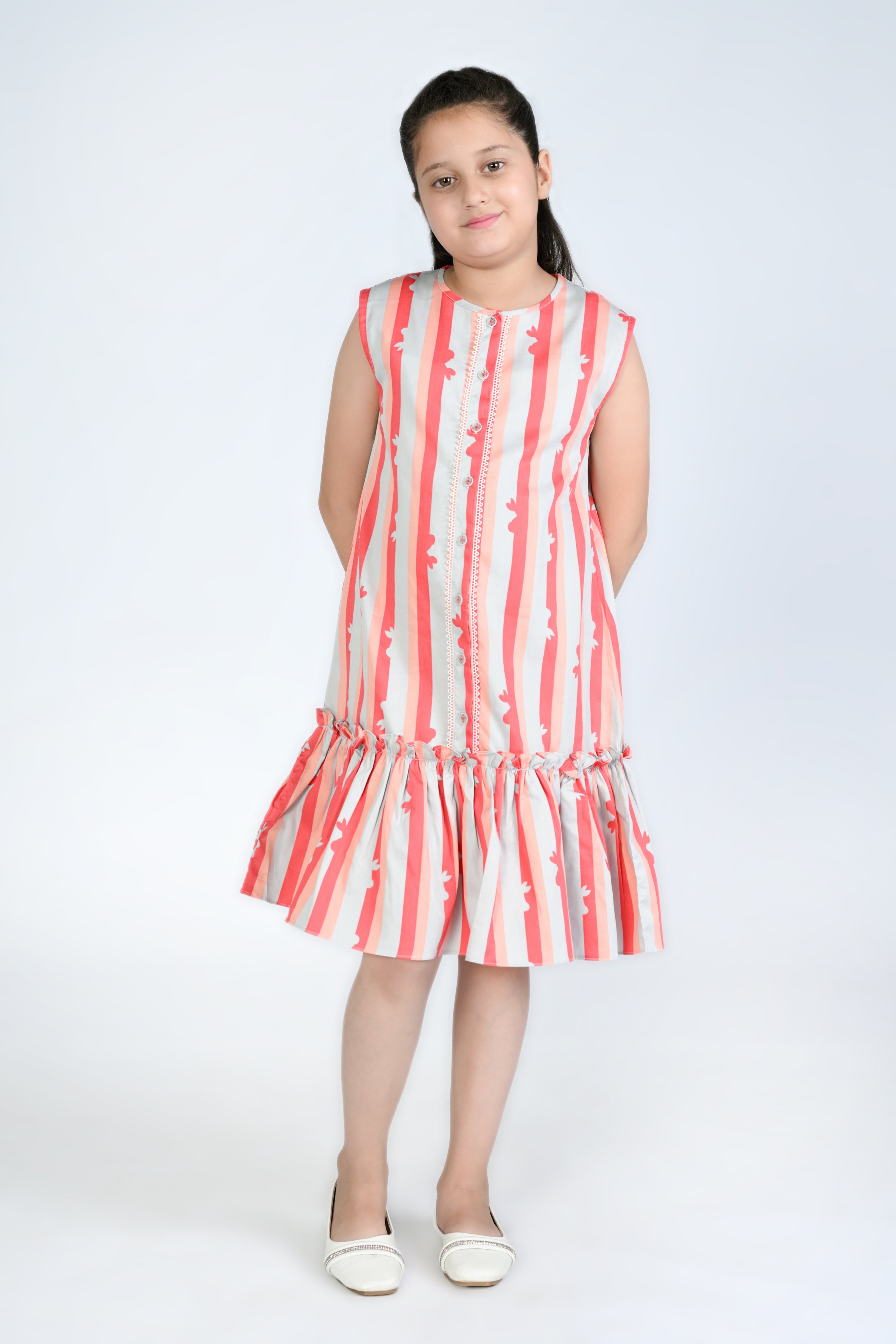 Charming Stripes: Summer Style for Girls Reality