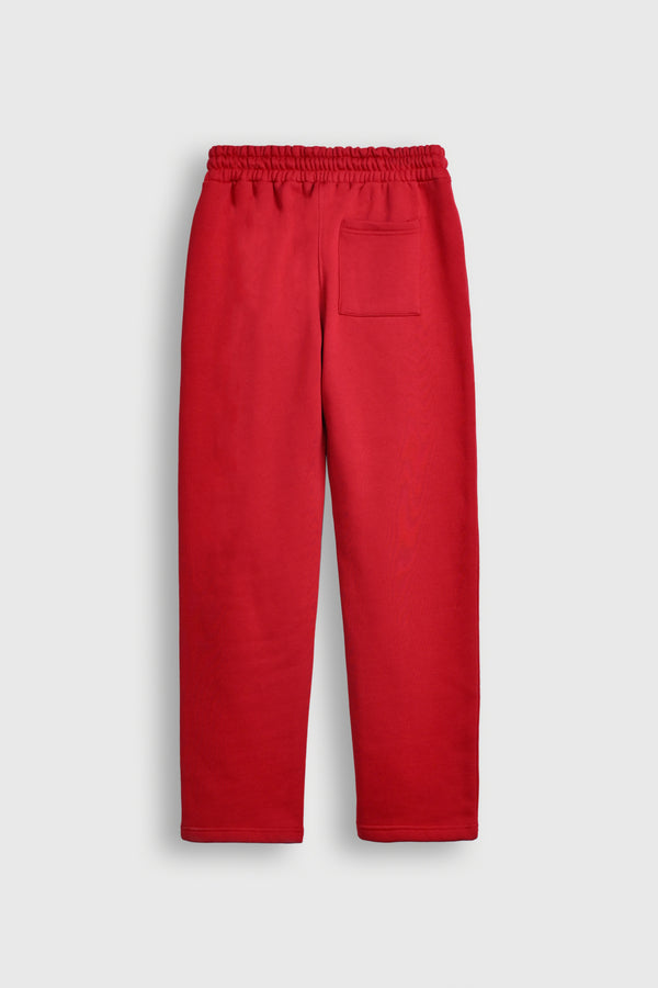 STRAIGHT FIT RED TROUSER Reality