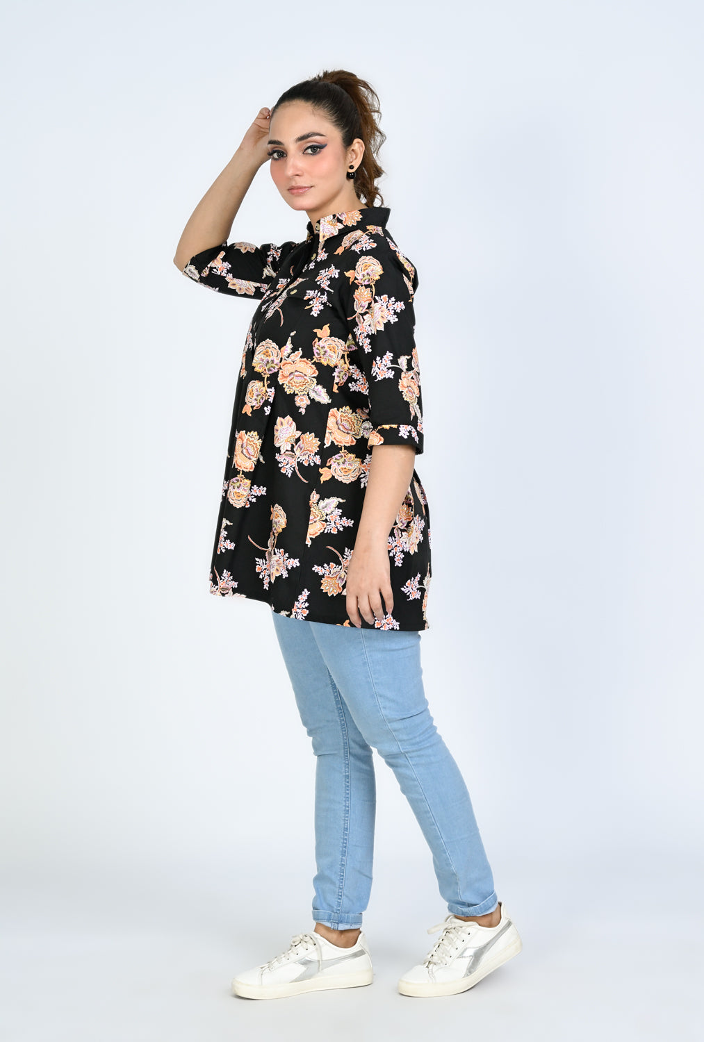 BLUSH EMBER BLACK TOP REALITY