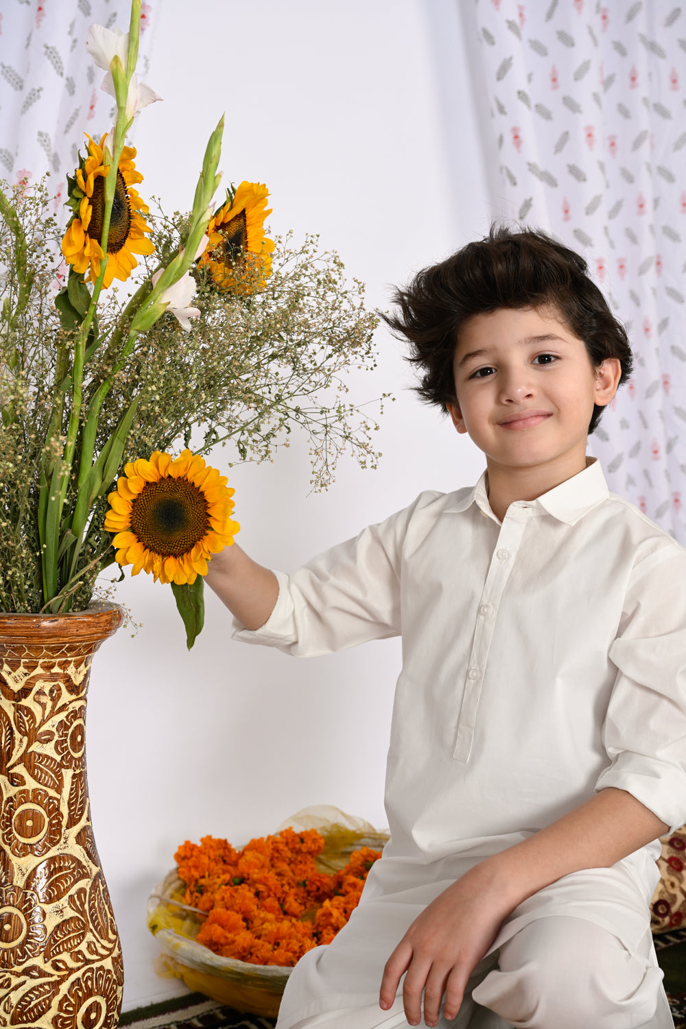 BOYS WHITE SHALWAR KAMEEZ Reality