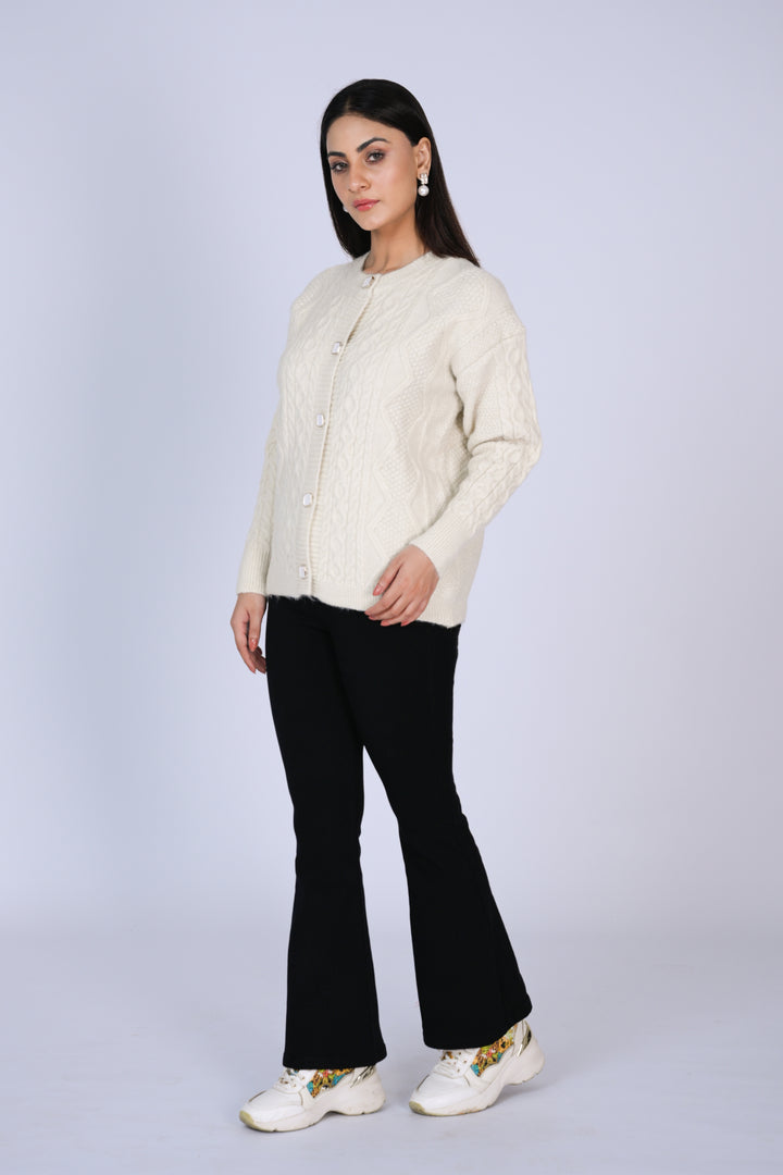 Elegant Off-White Cable-Knit Cardigan Reality