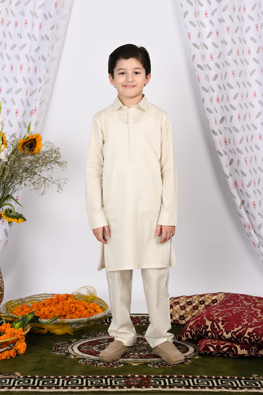 BOYS OFF WHITE SHALWAR KAMEEZ Reality