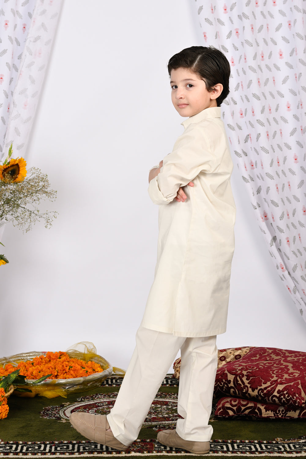 BOYS OFF WHITE SHALWAR KAMEEZ Reality